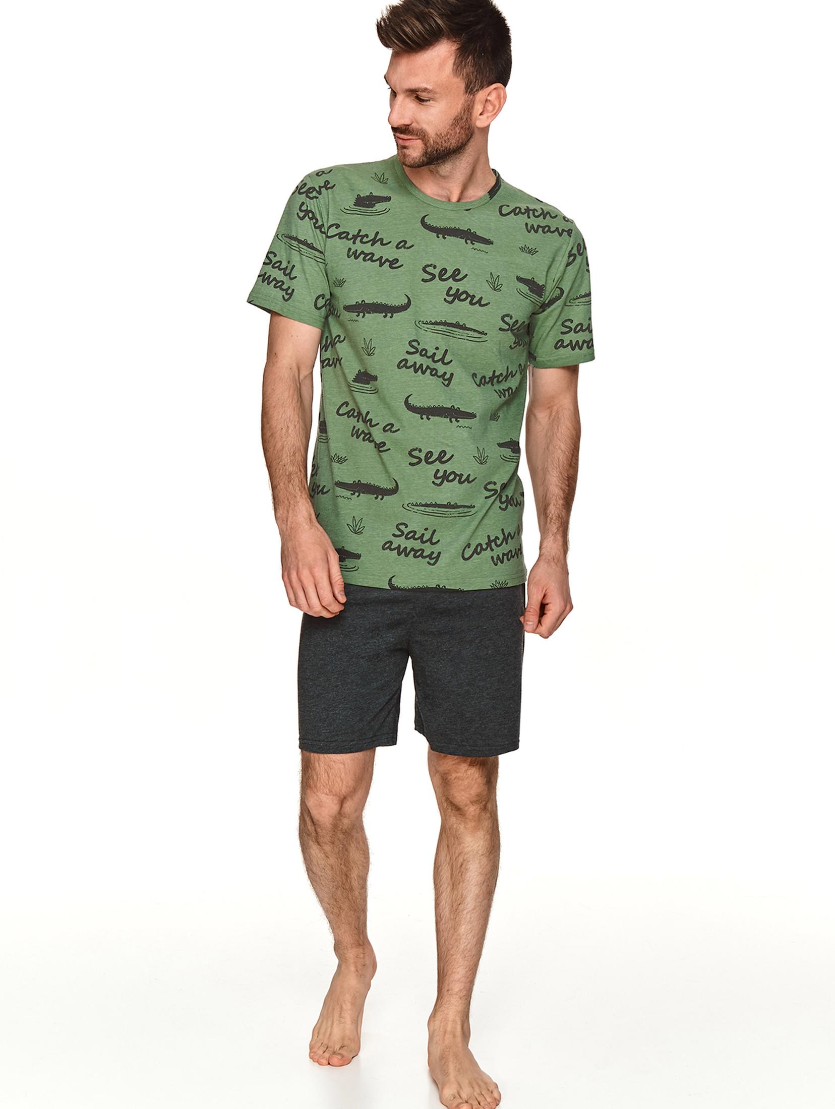 Dwuczęściowa piżama męska - t-shirt we wzory i krótkie spodnie