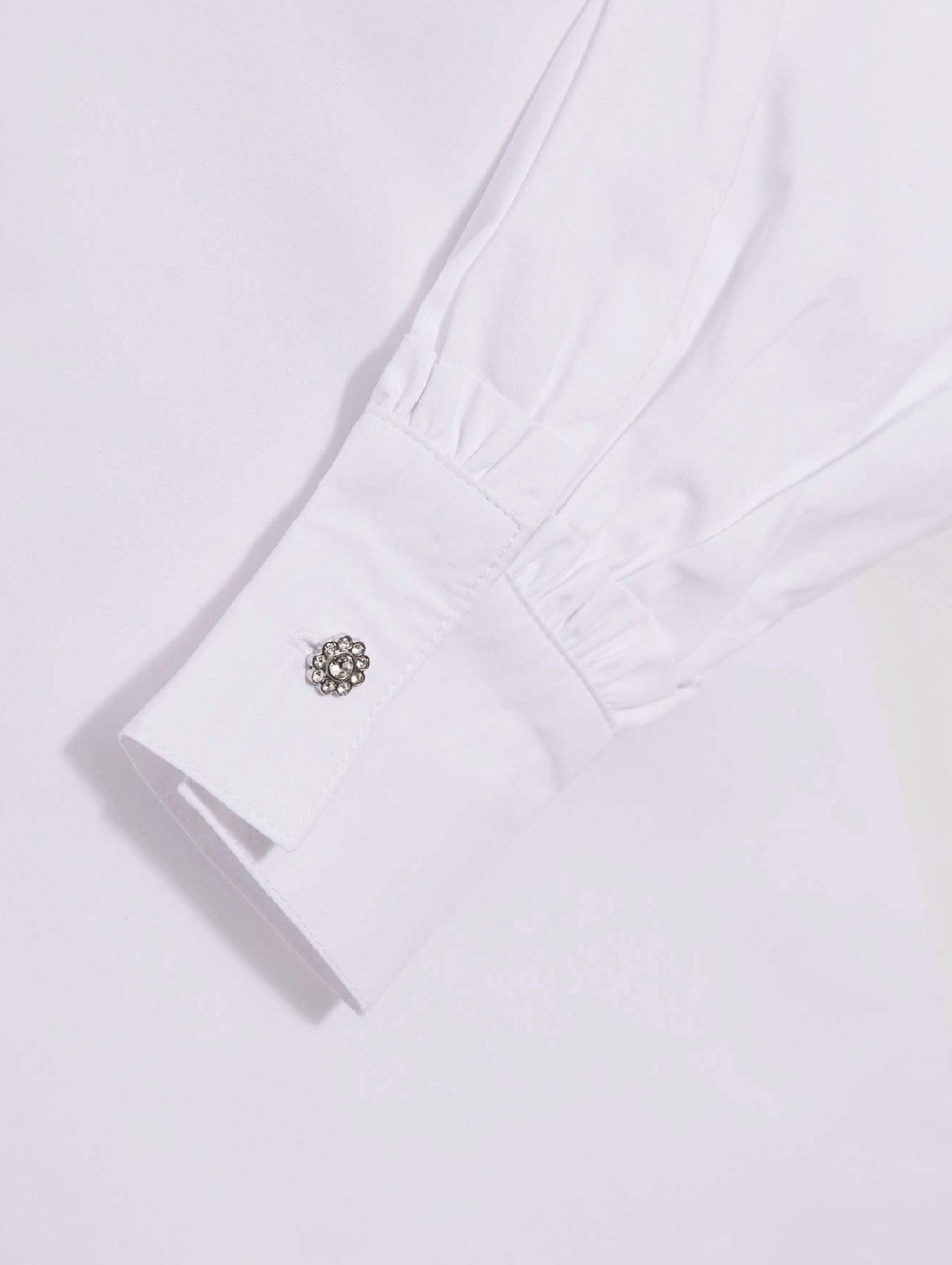 Damska koszula biała gładka z bufiastymi rękawami