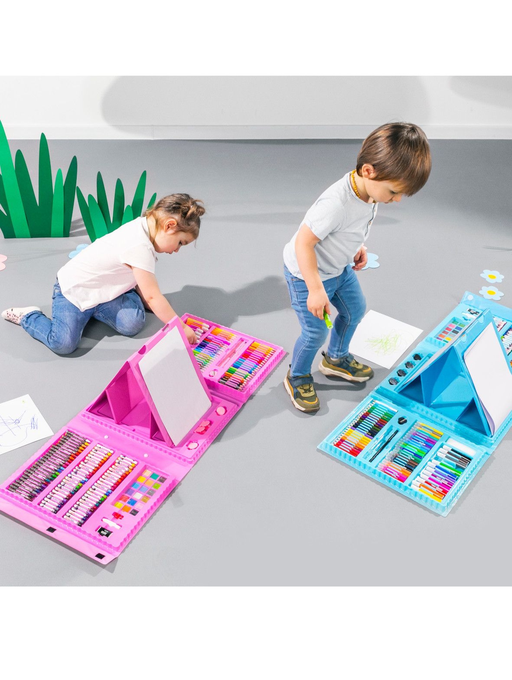 Zestaw artystyczny dla dzieci- ART SET-208 elementów różowy