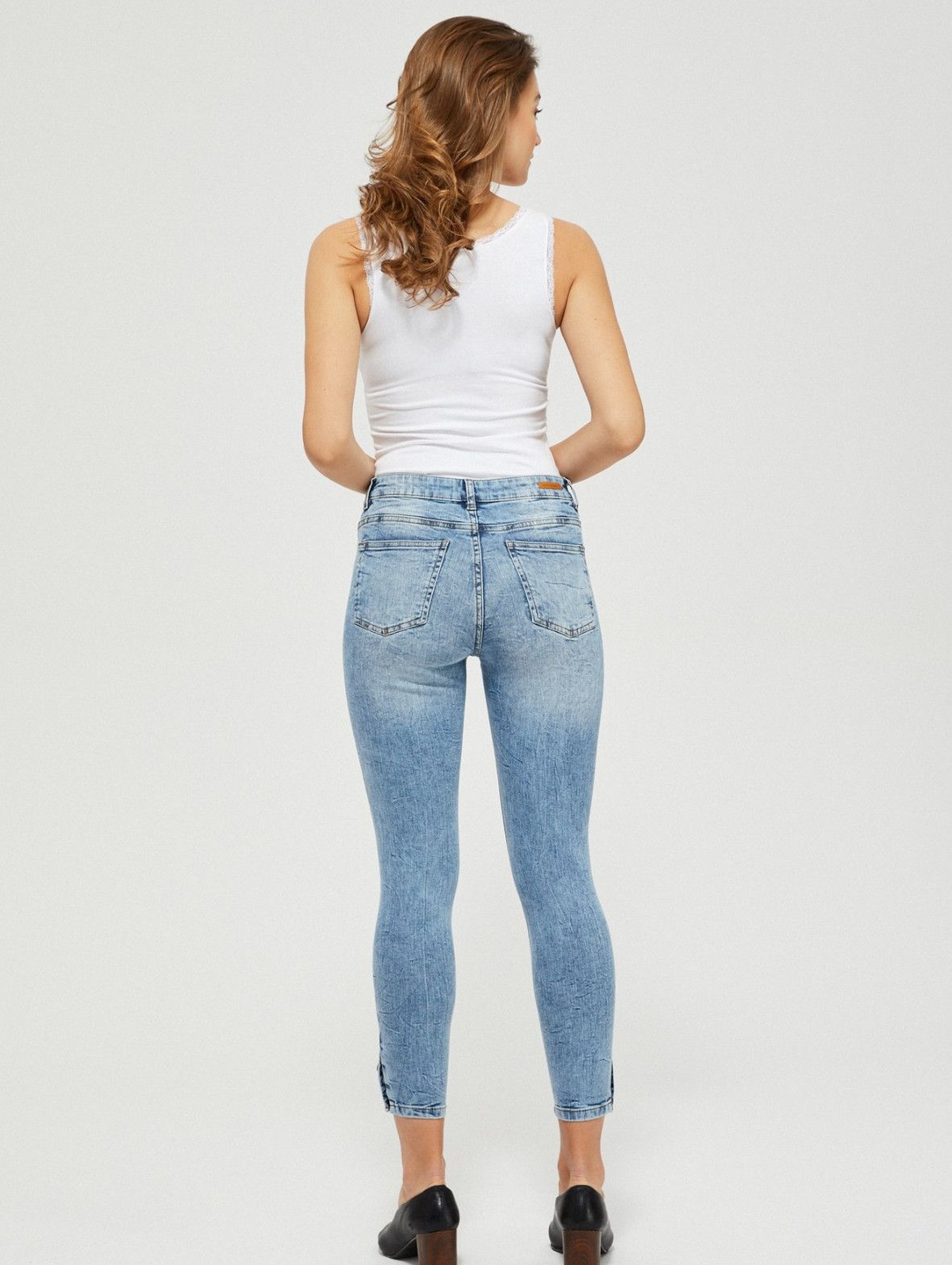 Jeansy skinny z guzikami niebieskie