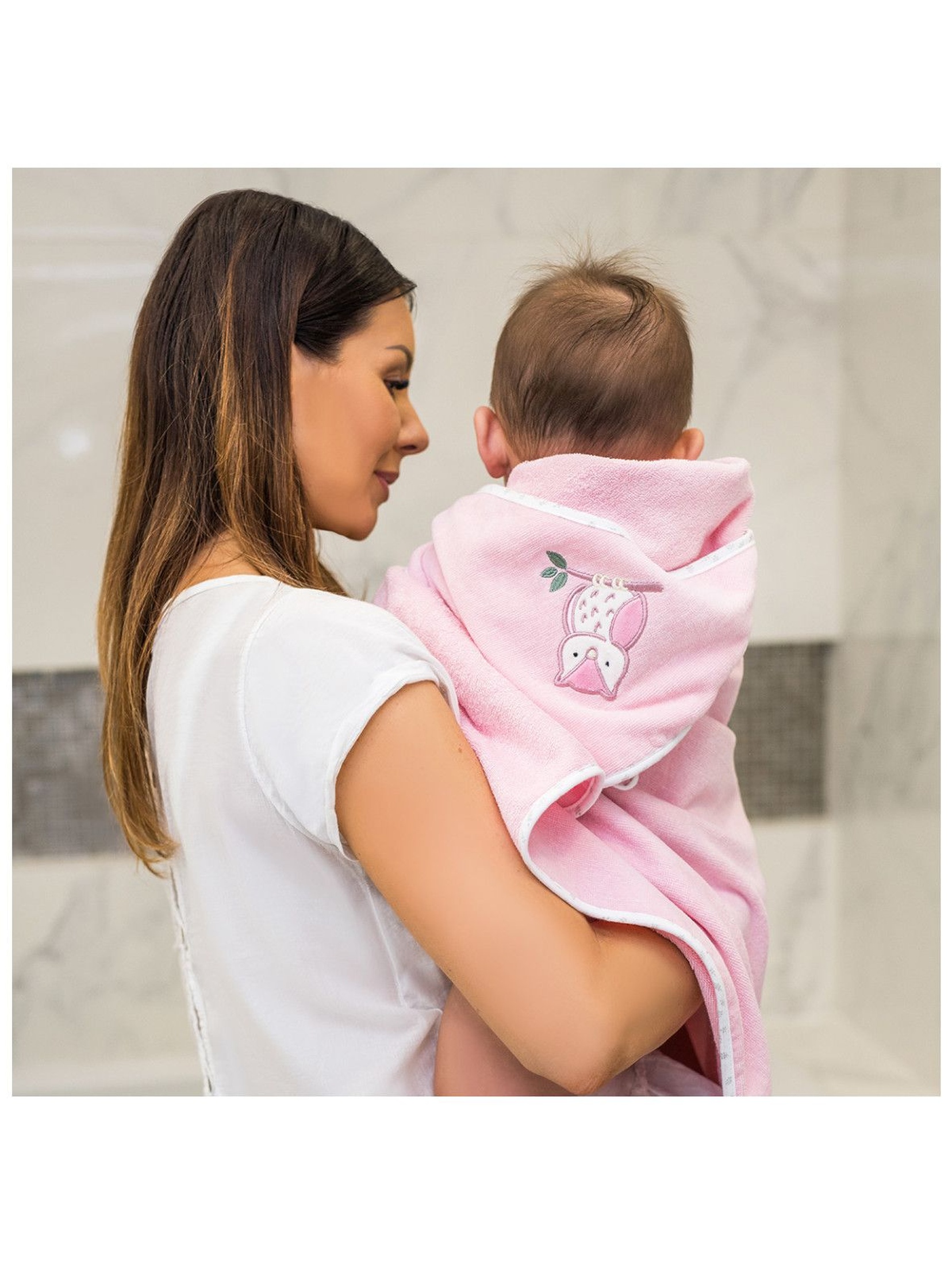 Okrycie kąpielowe welurowe – ręcznik z kapturkiem 85x85cm - różowe