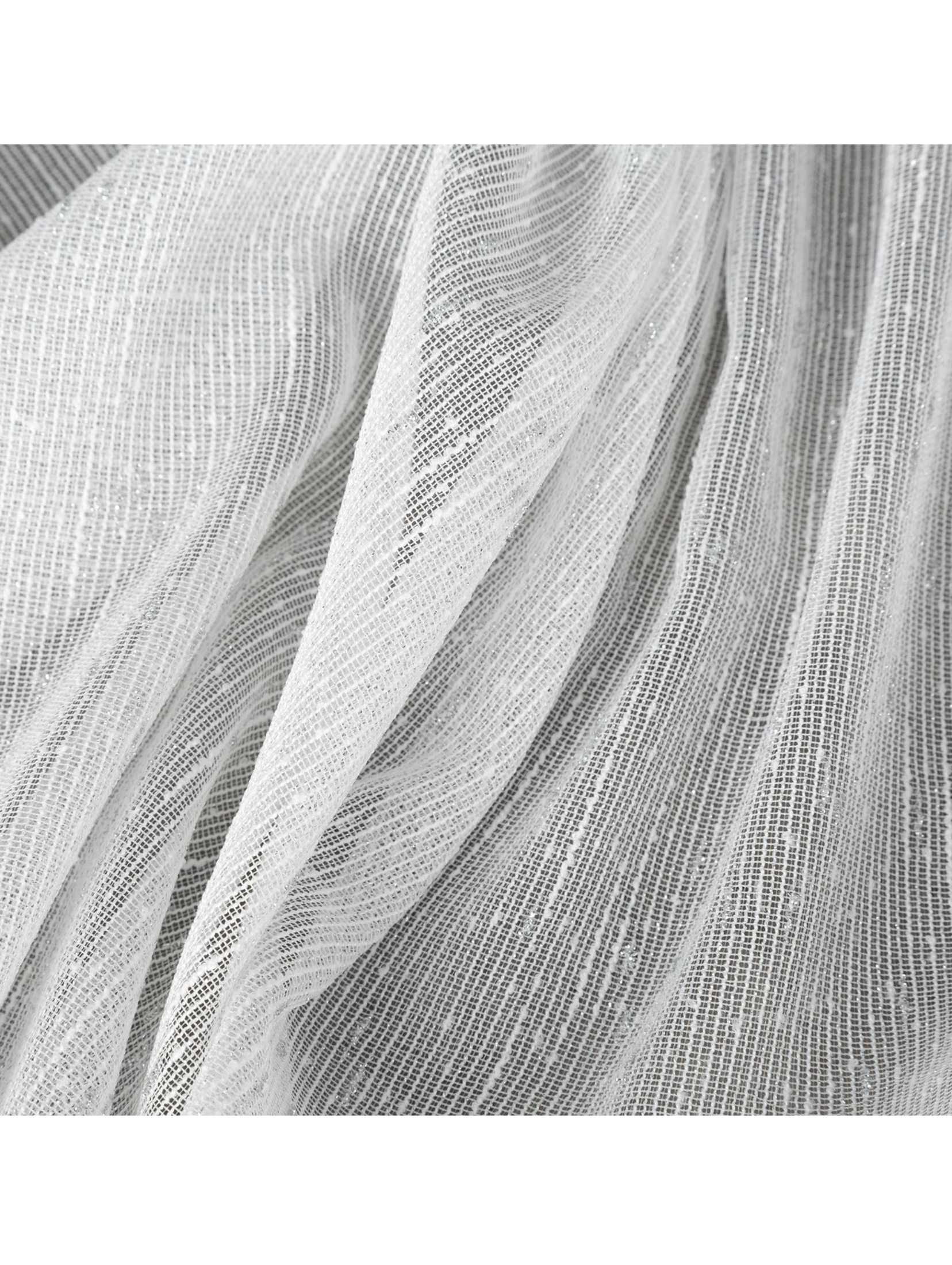 Biała firana 140x250 cm zdobiona srebrną nicią