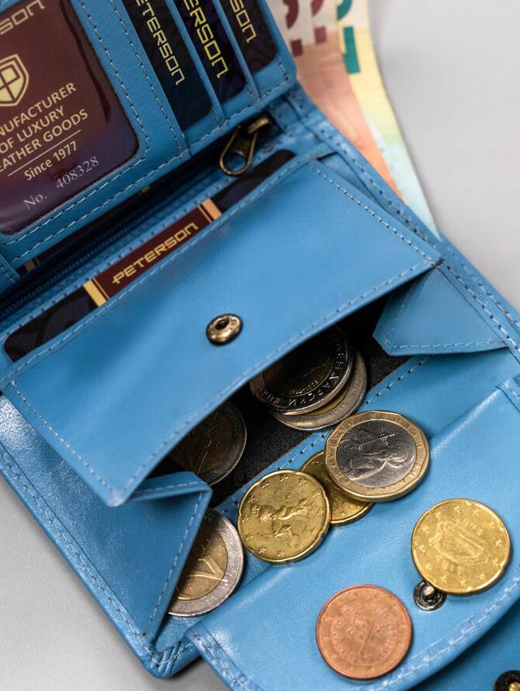 Peterson Mały, skórzany portfel damski na zatrzask- niebieski