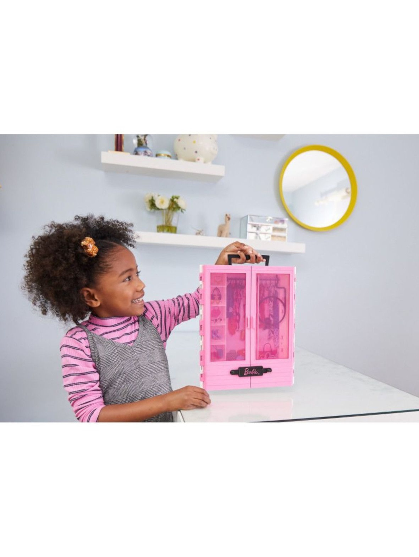 Barbie - Modna szafa na ubranka dla lalki wiek 3+