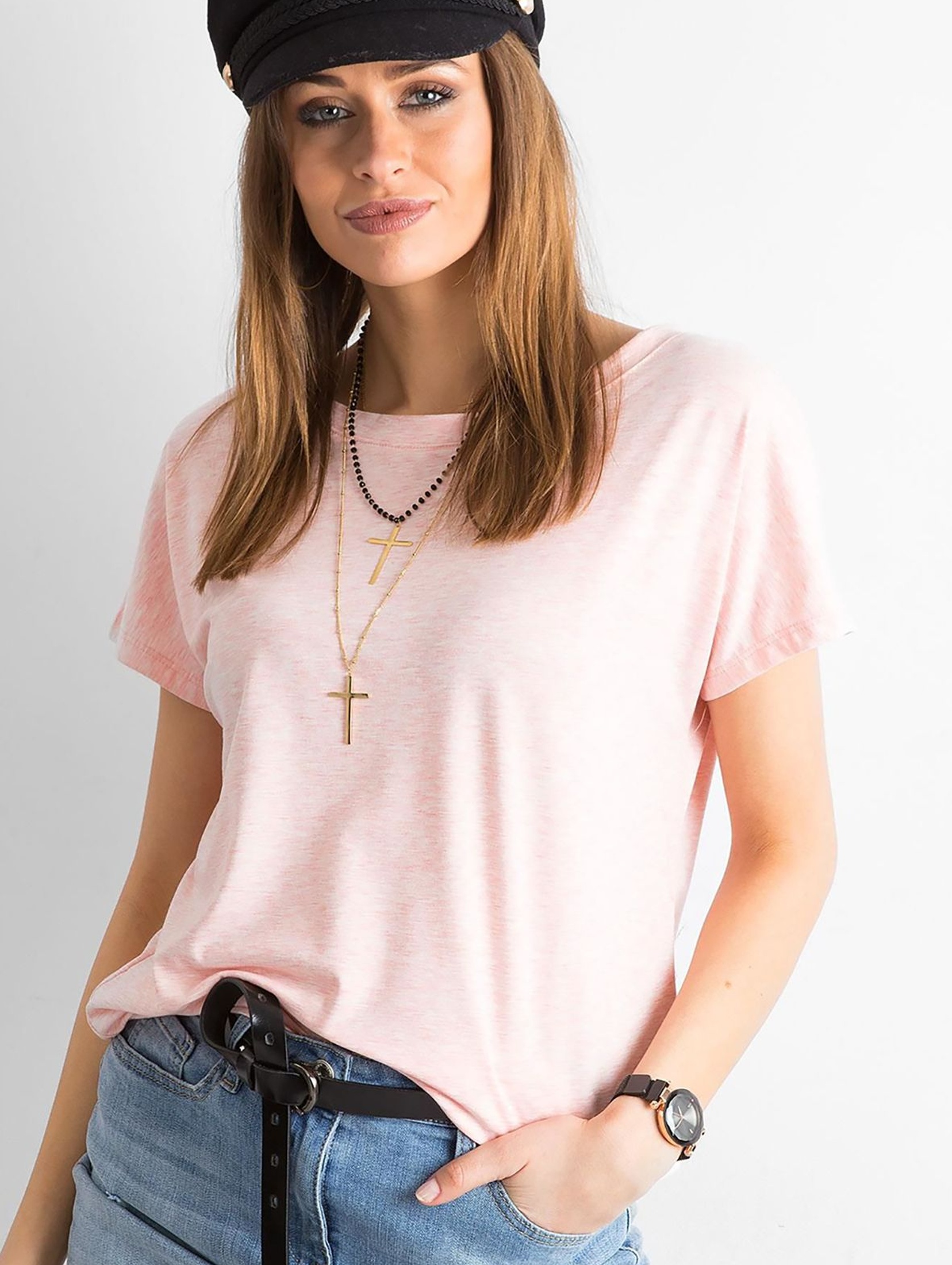 T-shirt damski z dekoltem z tyłu- różowy