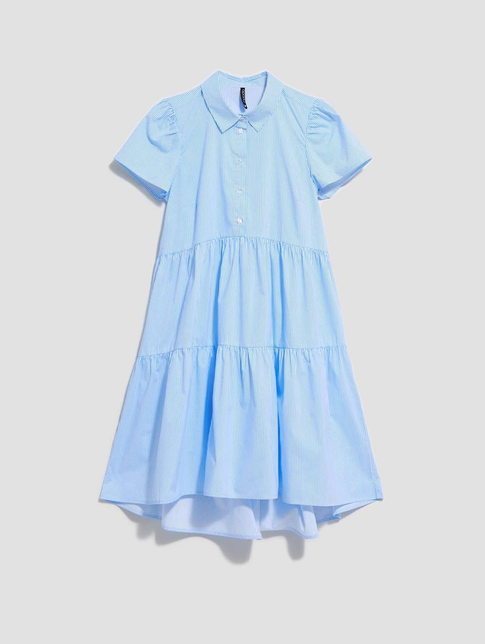 Koszulowa sukienka biało niebieska