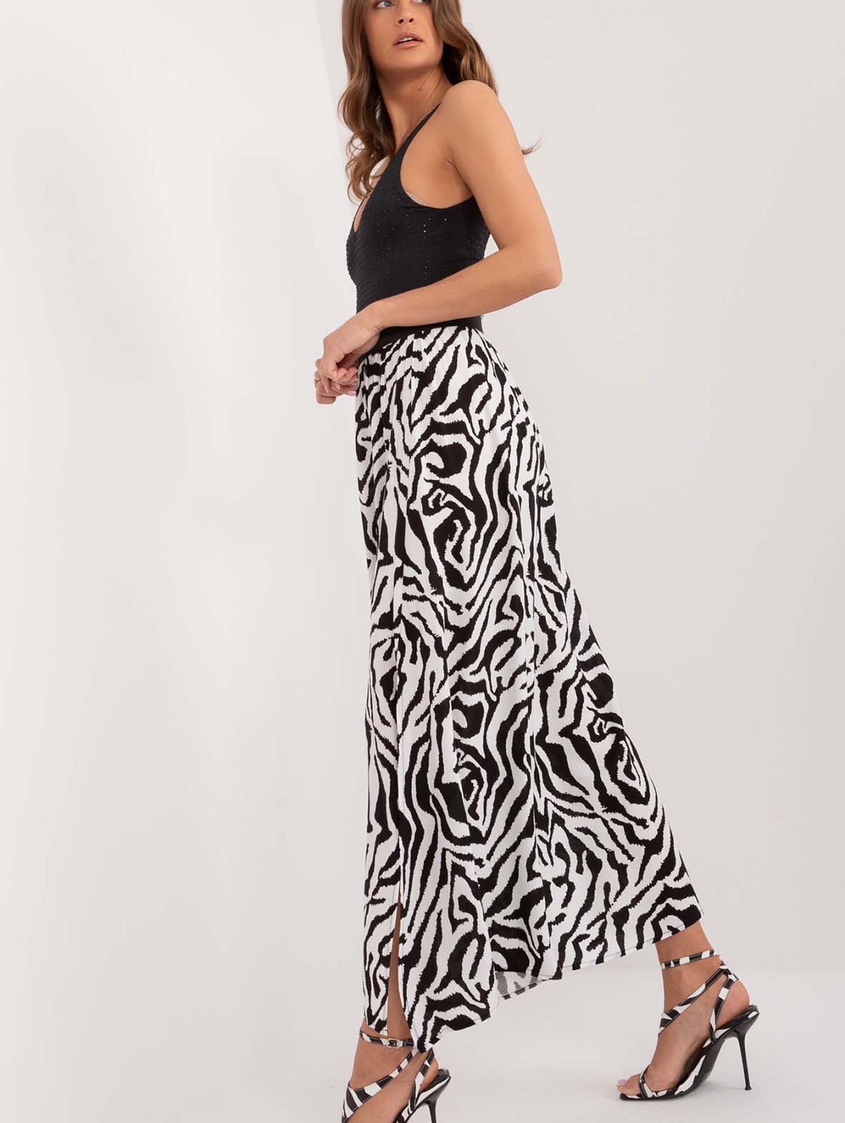 Długa spódnica z printem Sublevel czarno-biała
