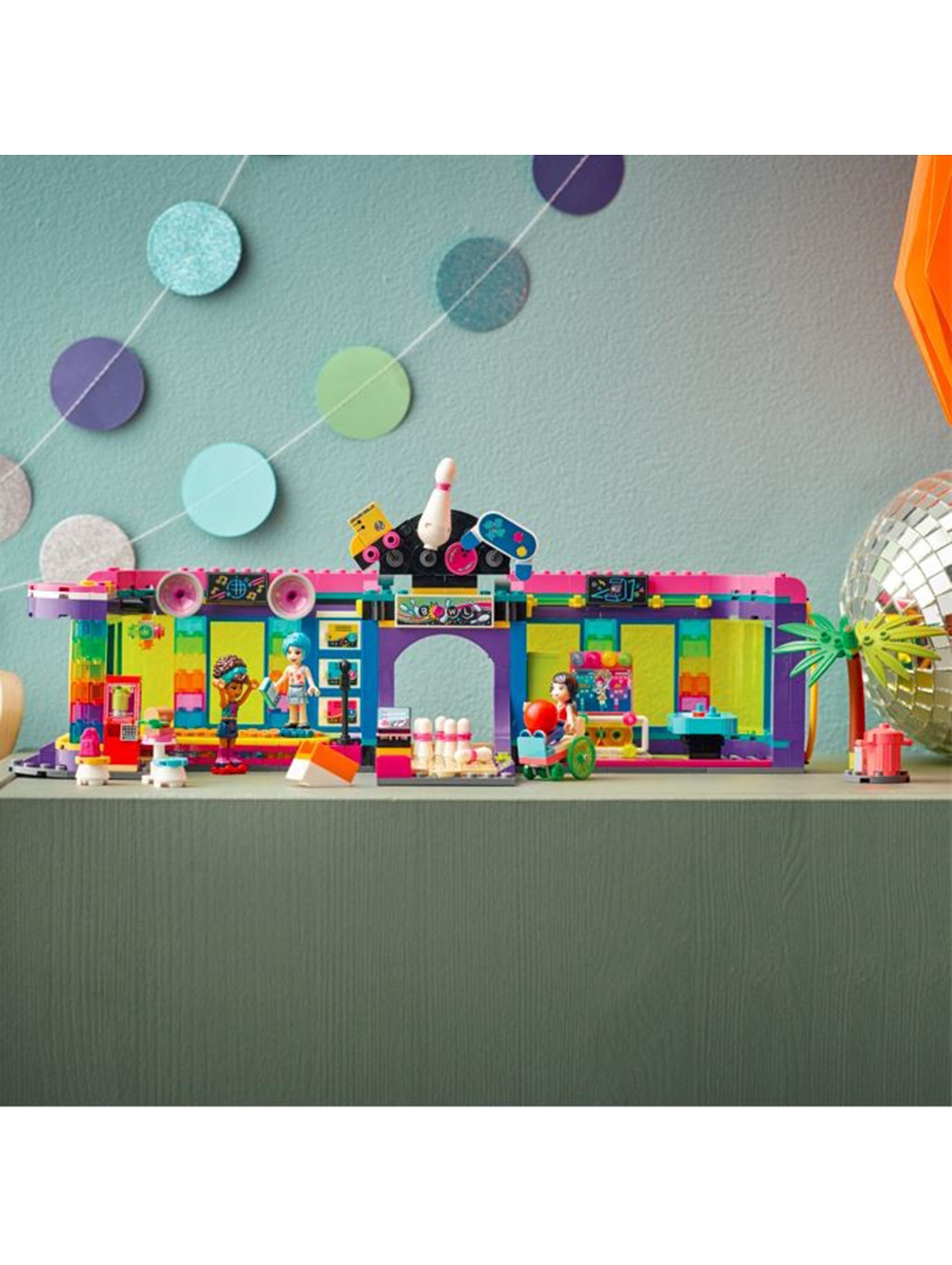LEGO Friends - Automat w dyskotece 41708 - 642 elementy, wiek 7+