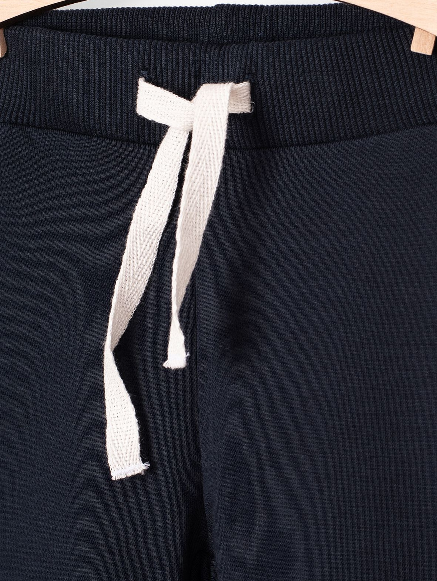 Granatowe spodnie dresowe dla niemowlaka - Organic Cotton