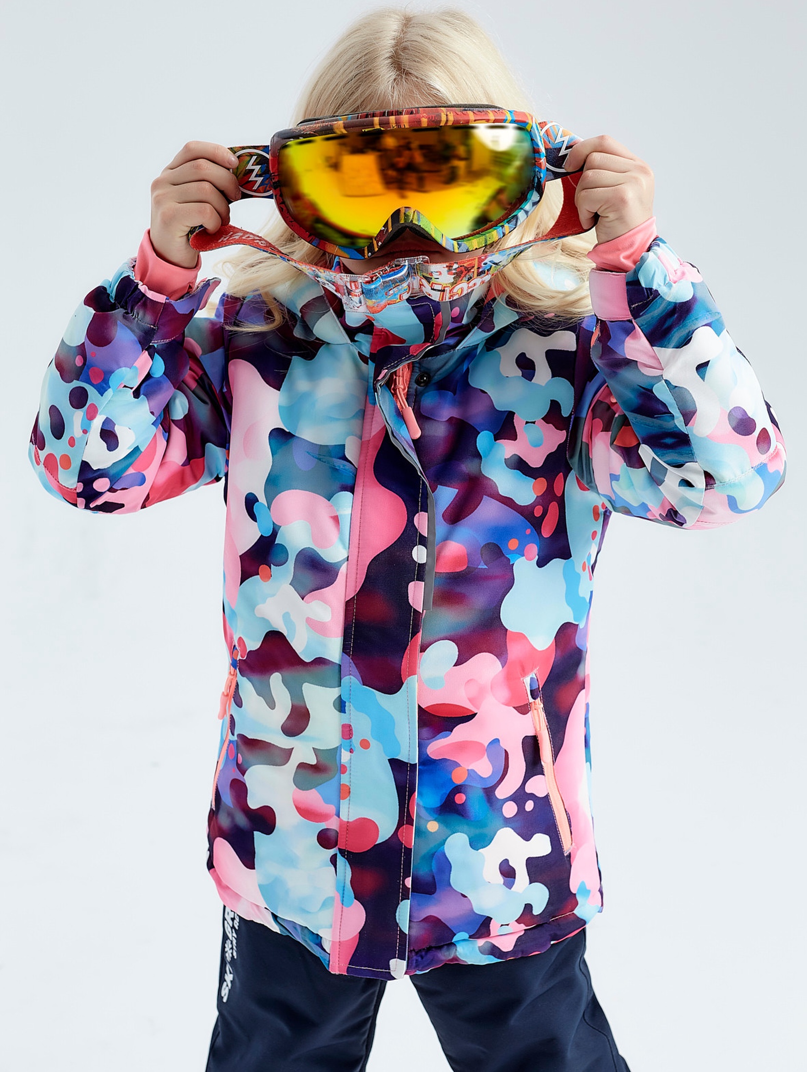 Kolorowa kurtka narciarska dziewczęca z elementami odblaskowymi