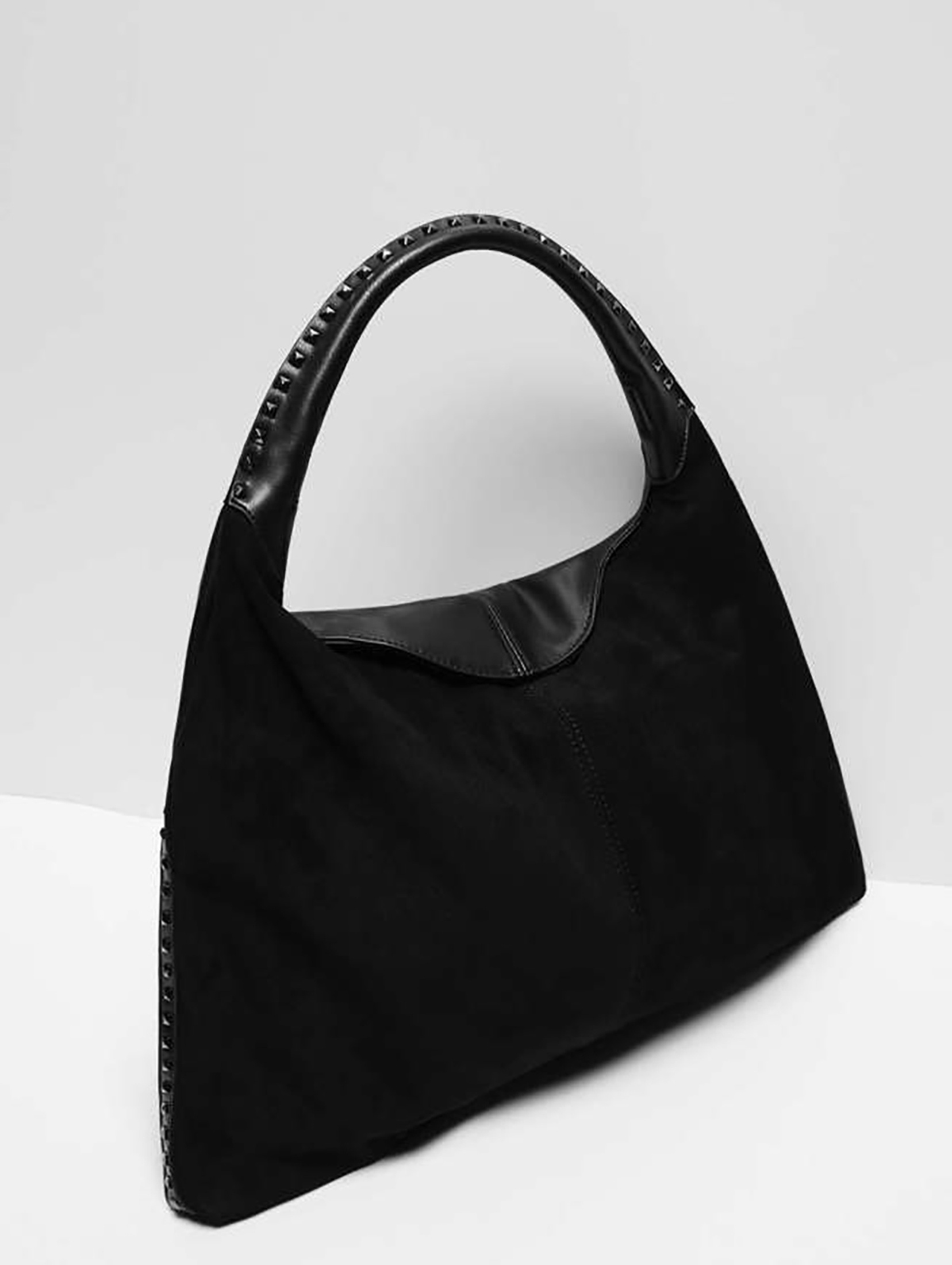 Czarna torebka damska z ekologicznej skóry