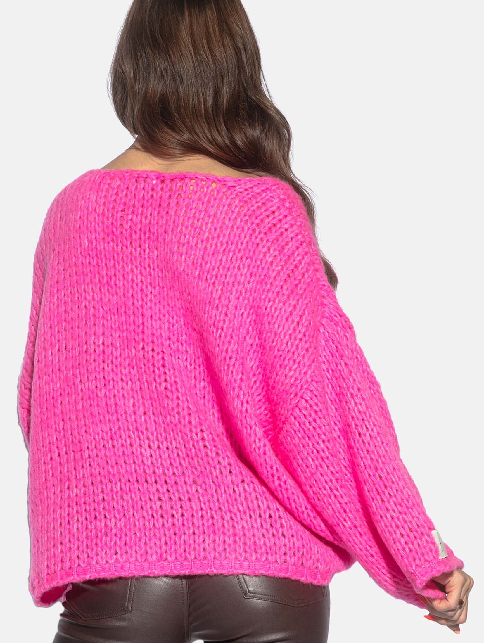 Luźny sweter z dekoltem w serek - różowy - Fobya