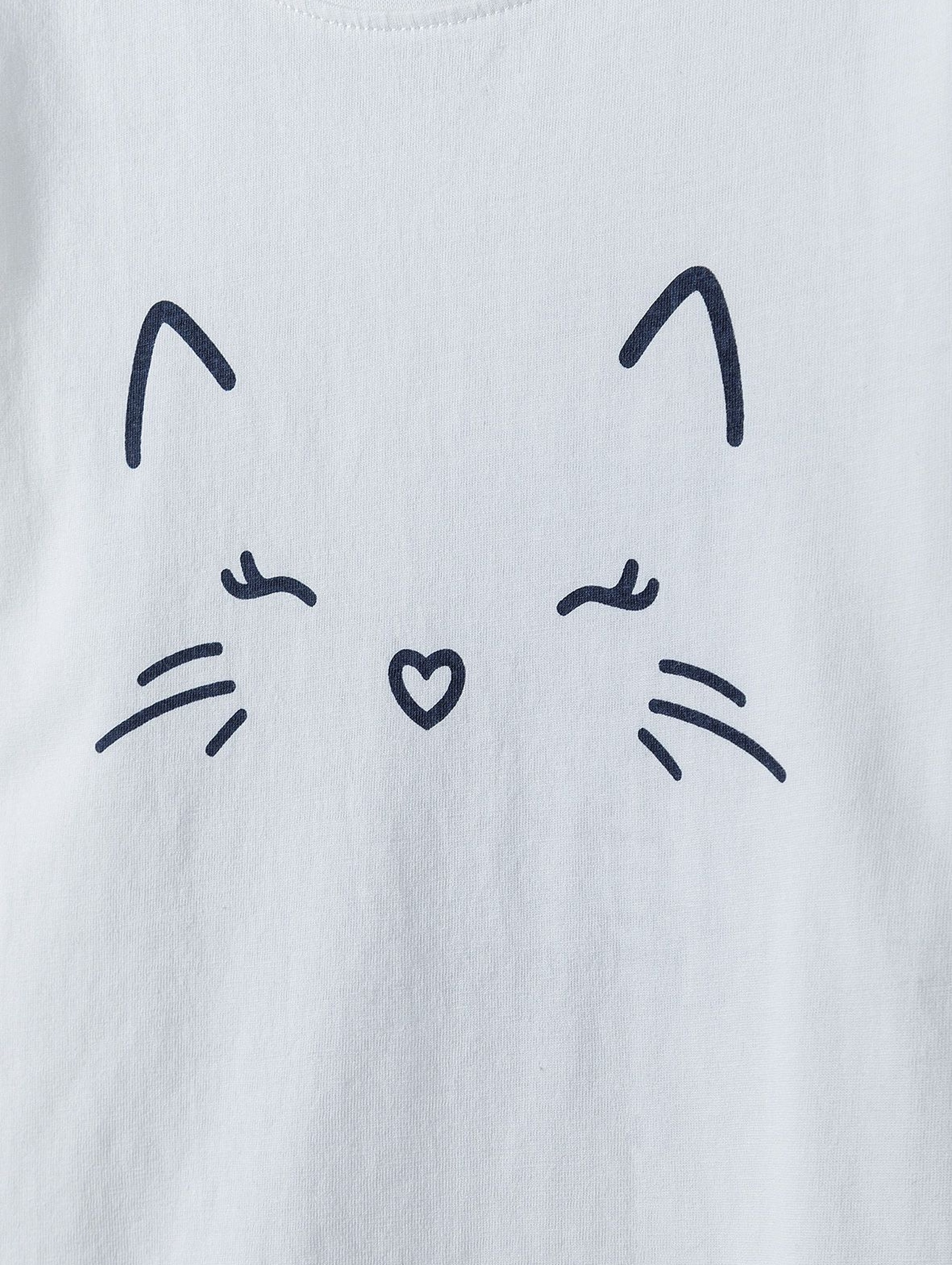 Biały dzianinowy t-shirt damski z kotkiem