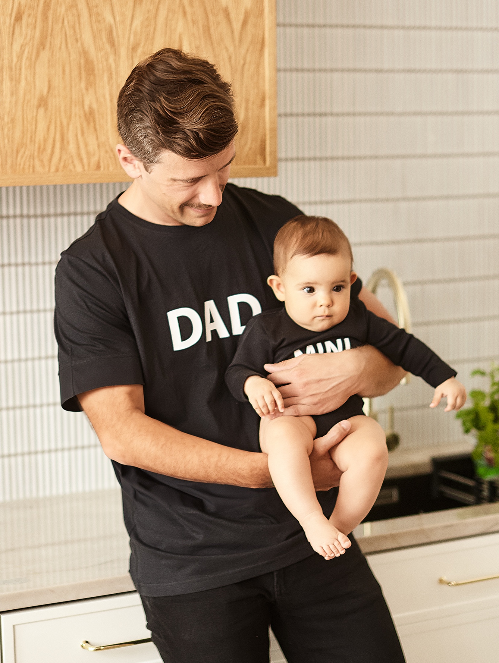 T-shirt męski czarny z napisem - DAD