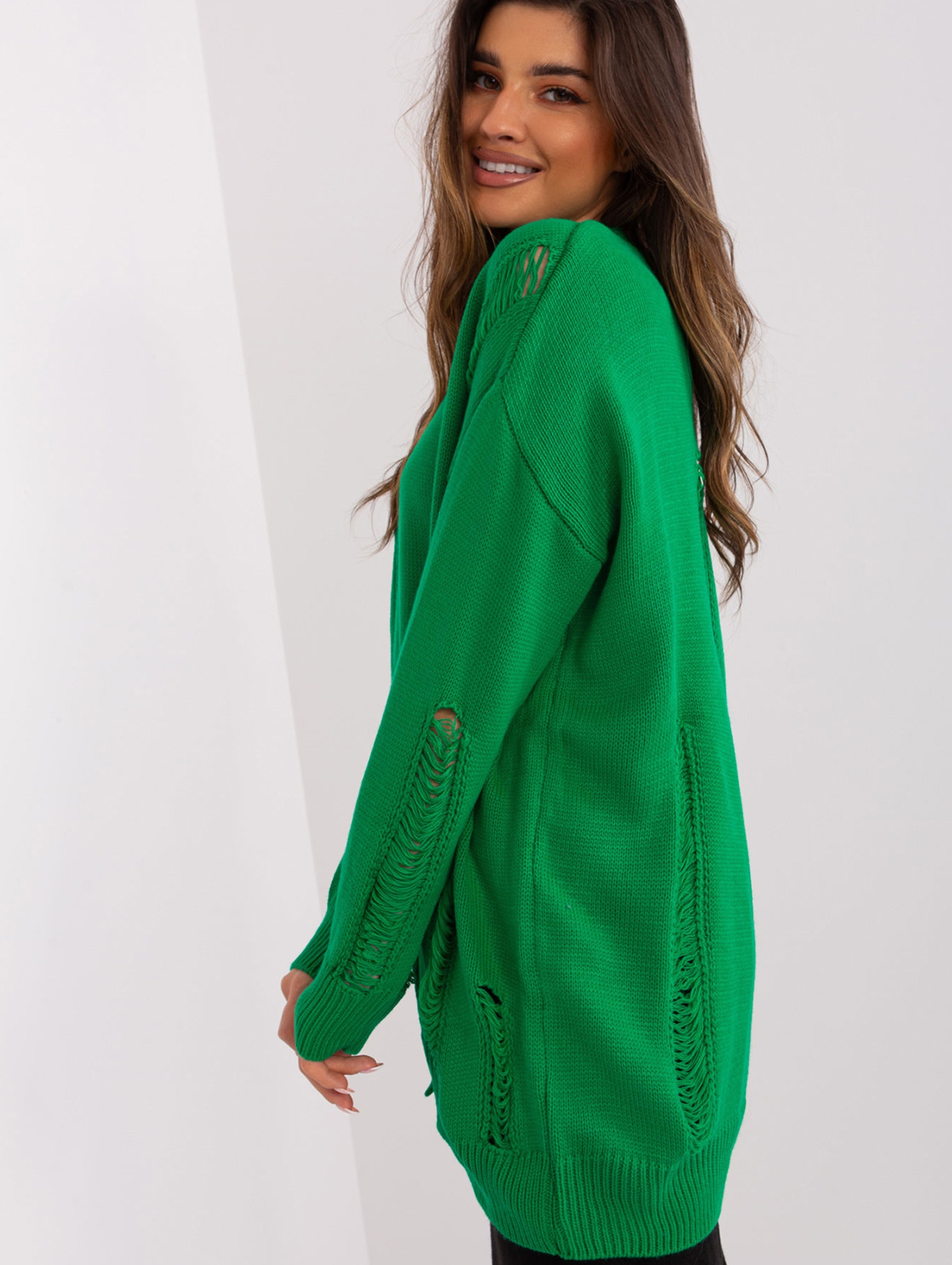 Zielony damski sweter rozpinany