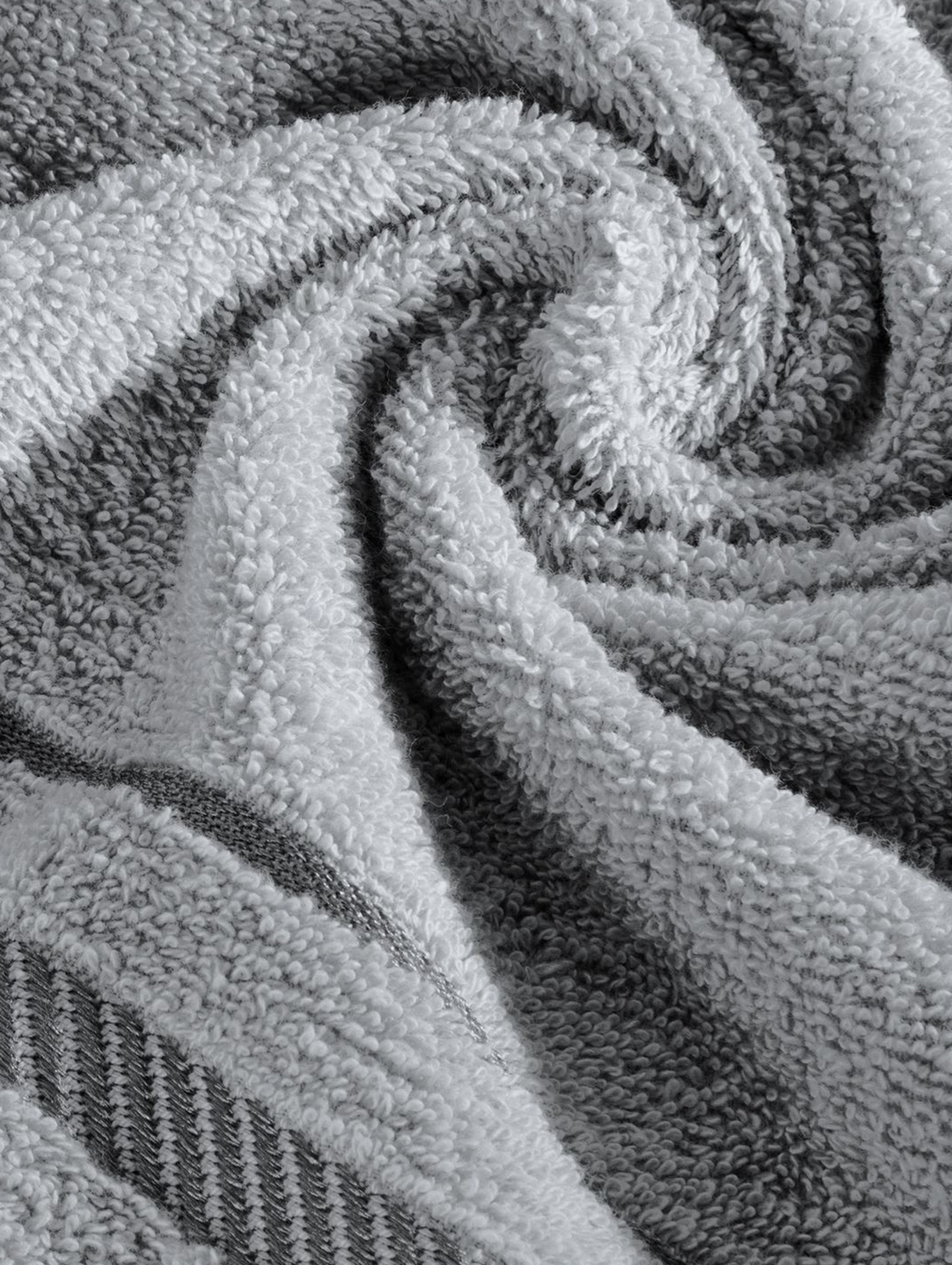 Ręcznik koral (03) 50x90 cm srebrny