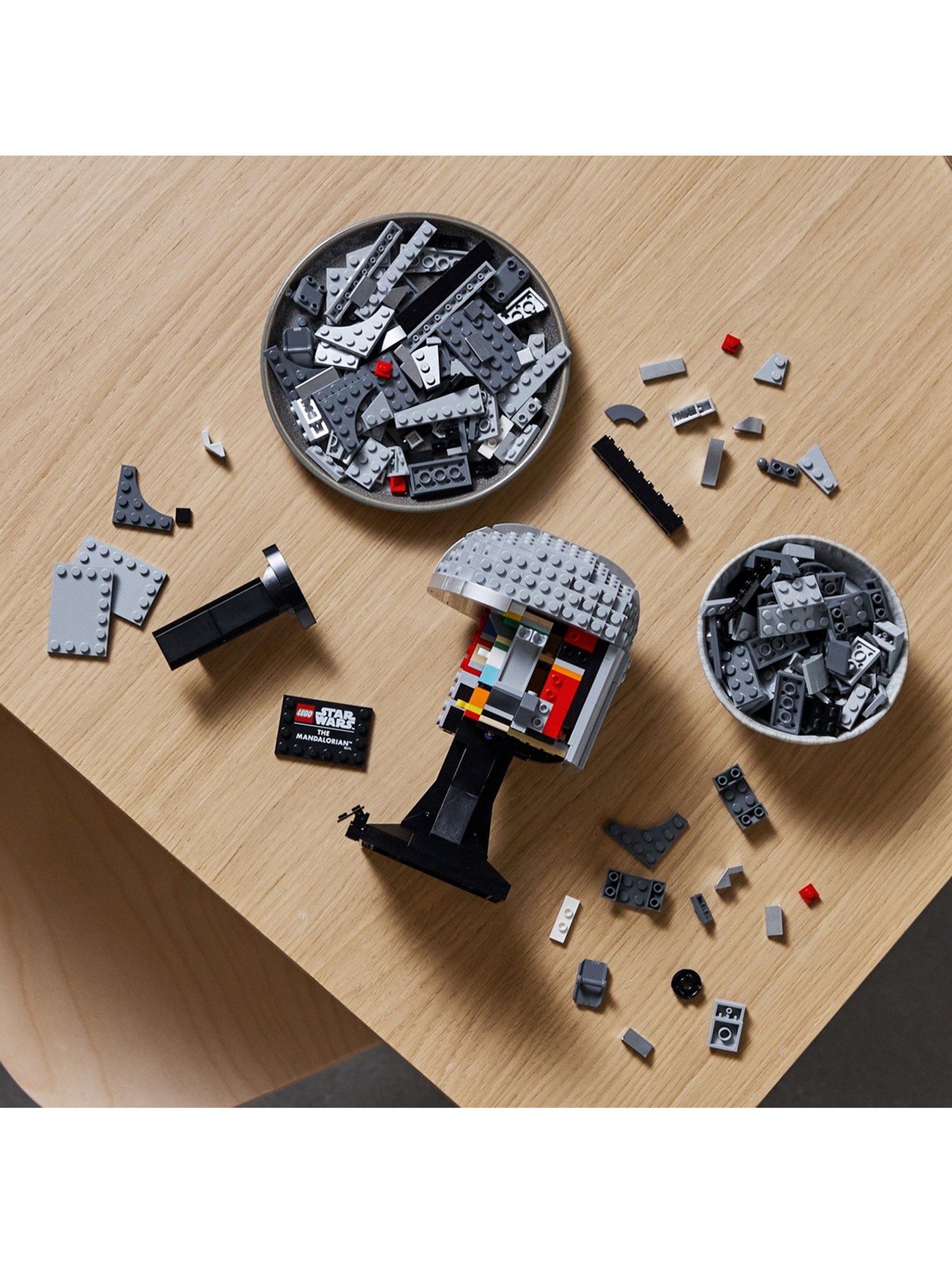 Klocki LEGO Star Wars 75328 Hełm Mandalorianina -584 elementy, wiek 18 +