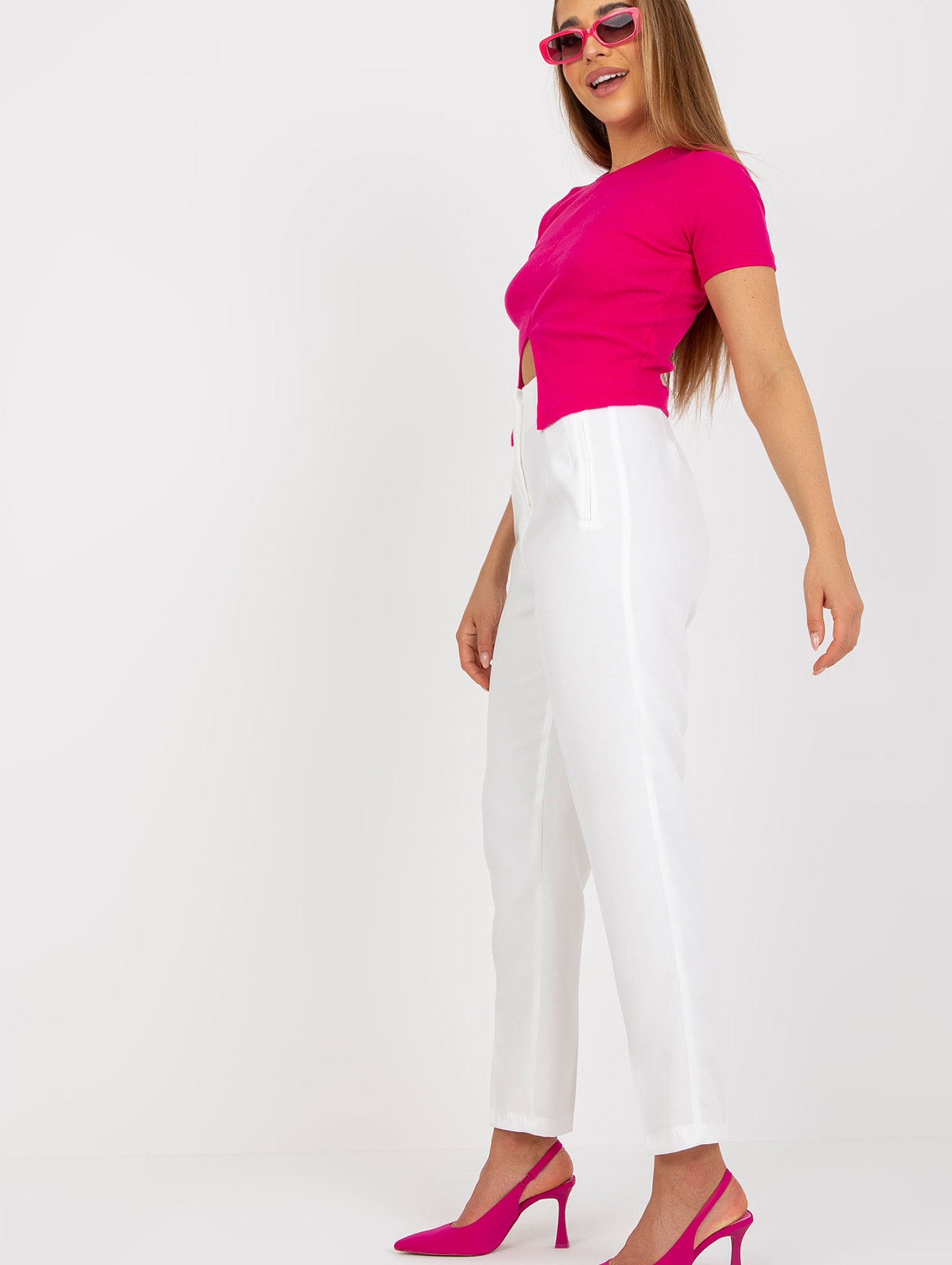 Białe eleganckie spodnie z materiału z wiskozą