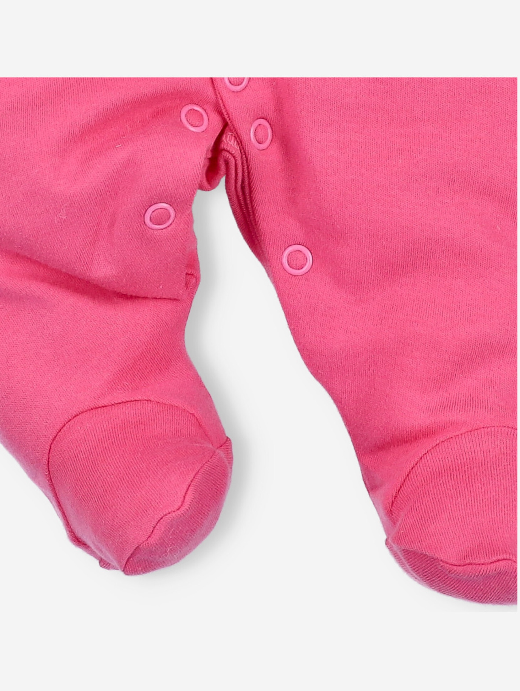 Pajac niemowlęcy z bawełny organicznej dla dziewczynki w kolorze malinowym