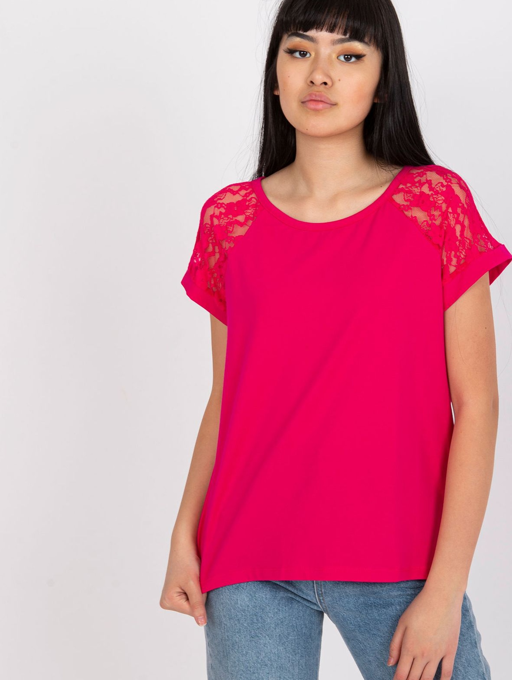 Koszulka damska z ozdobnym rękawem - różowa