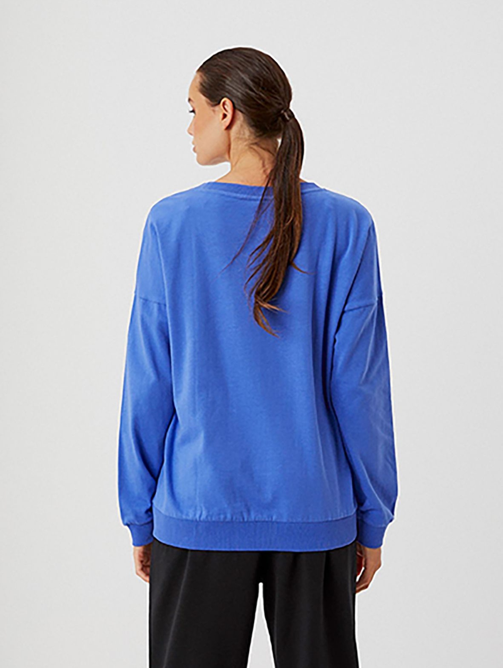 Bawełniana bluza da kobiet bez kaptura - niebieska