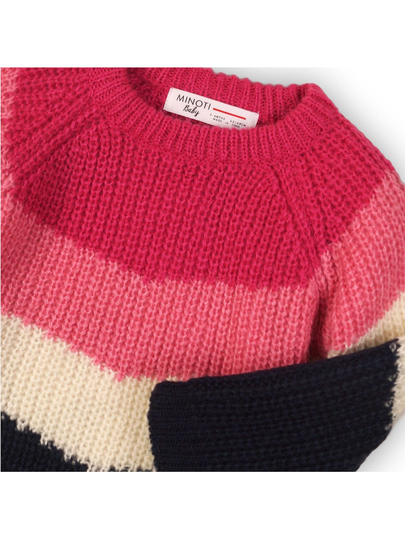 Kolorowy sweterek dla niemowlaka