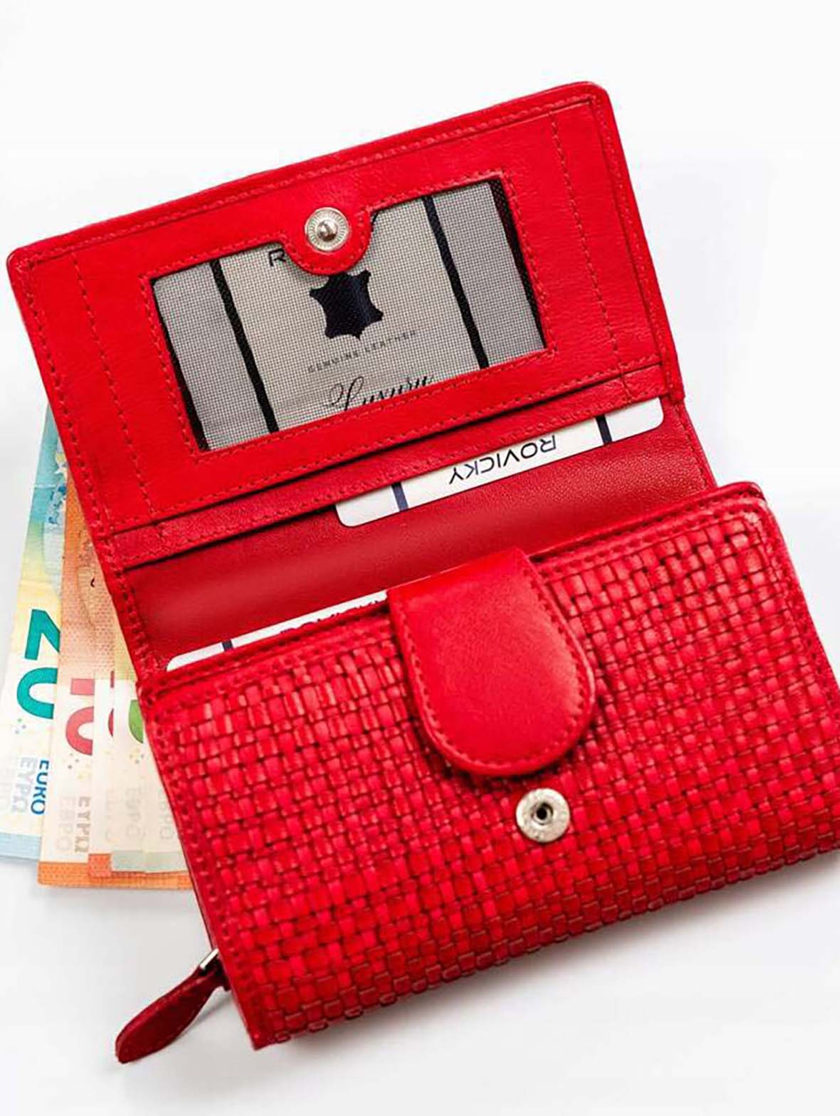 Elegancki portfel damski czerwony ze skóry naturalnej - Rovicky
