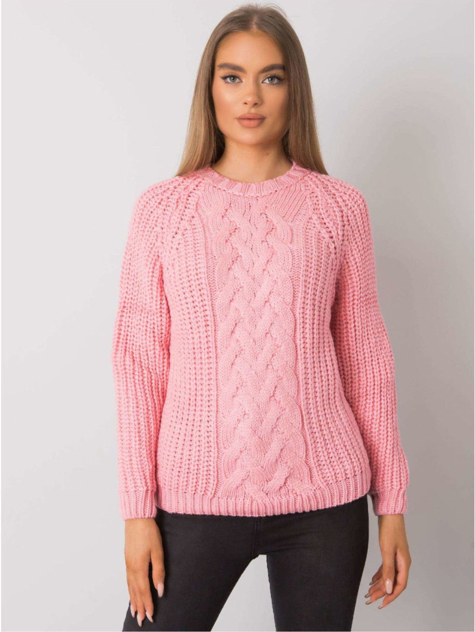 Sweter w warkocze - różowy