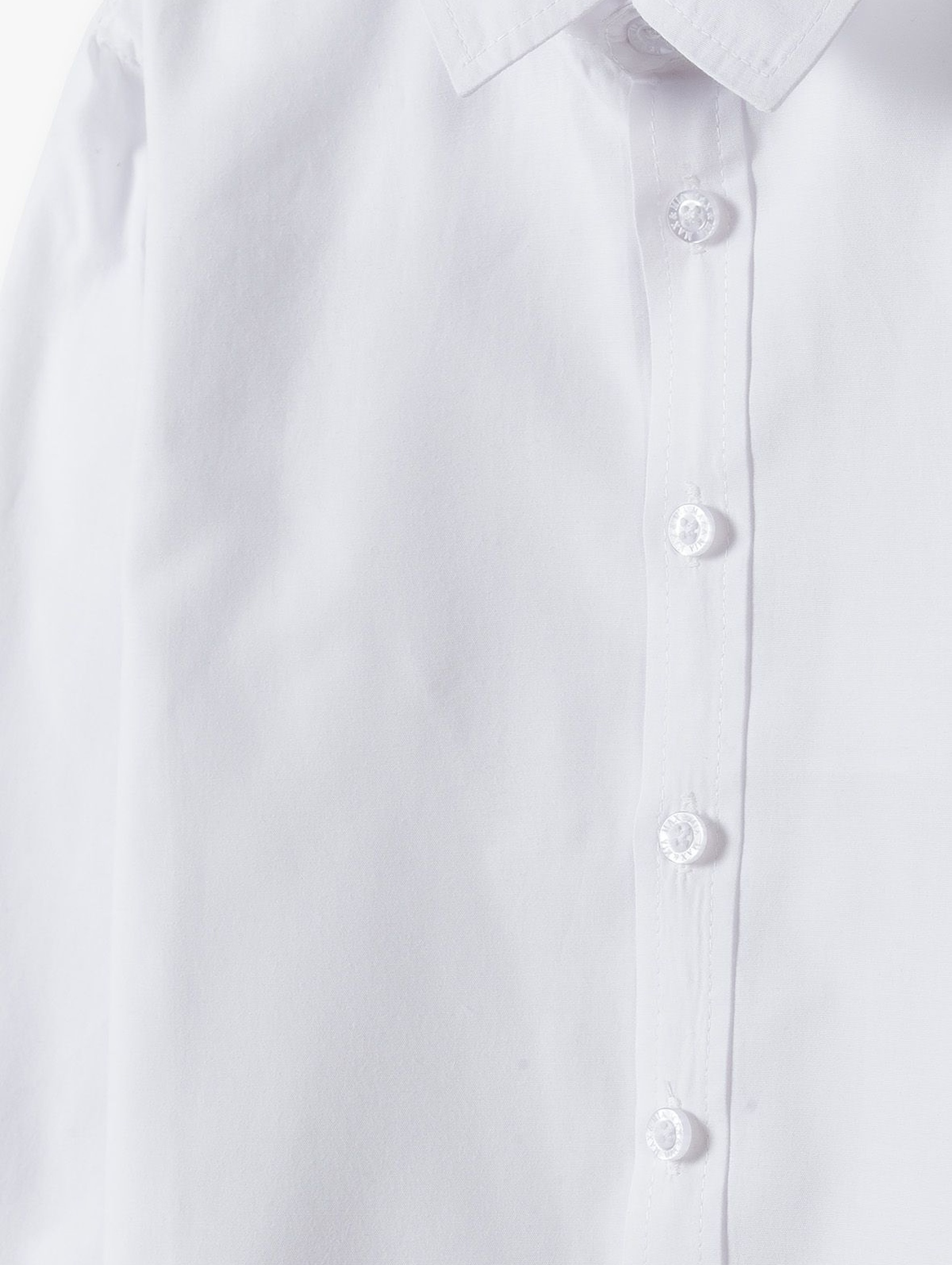 Elegancka biała koszula chłopięca z długim rękawem