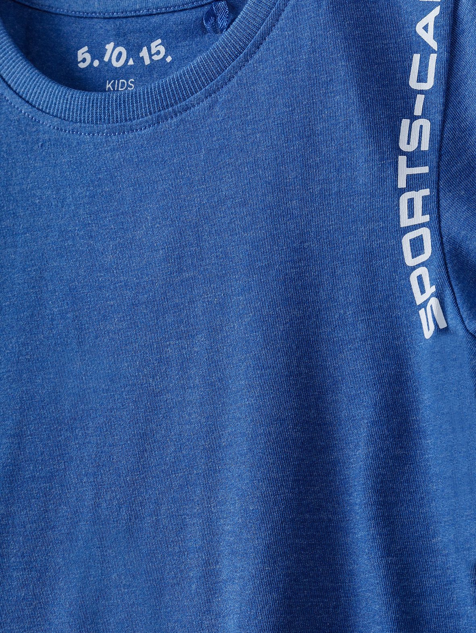Niebieski t-shirt chłopięcy - bawełniany z nadrukiem
