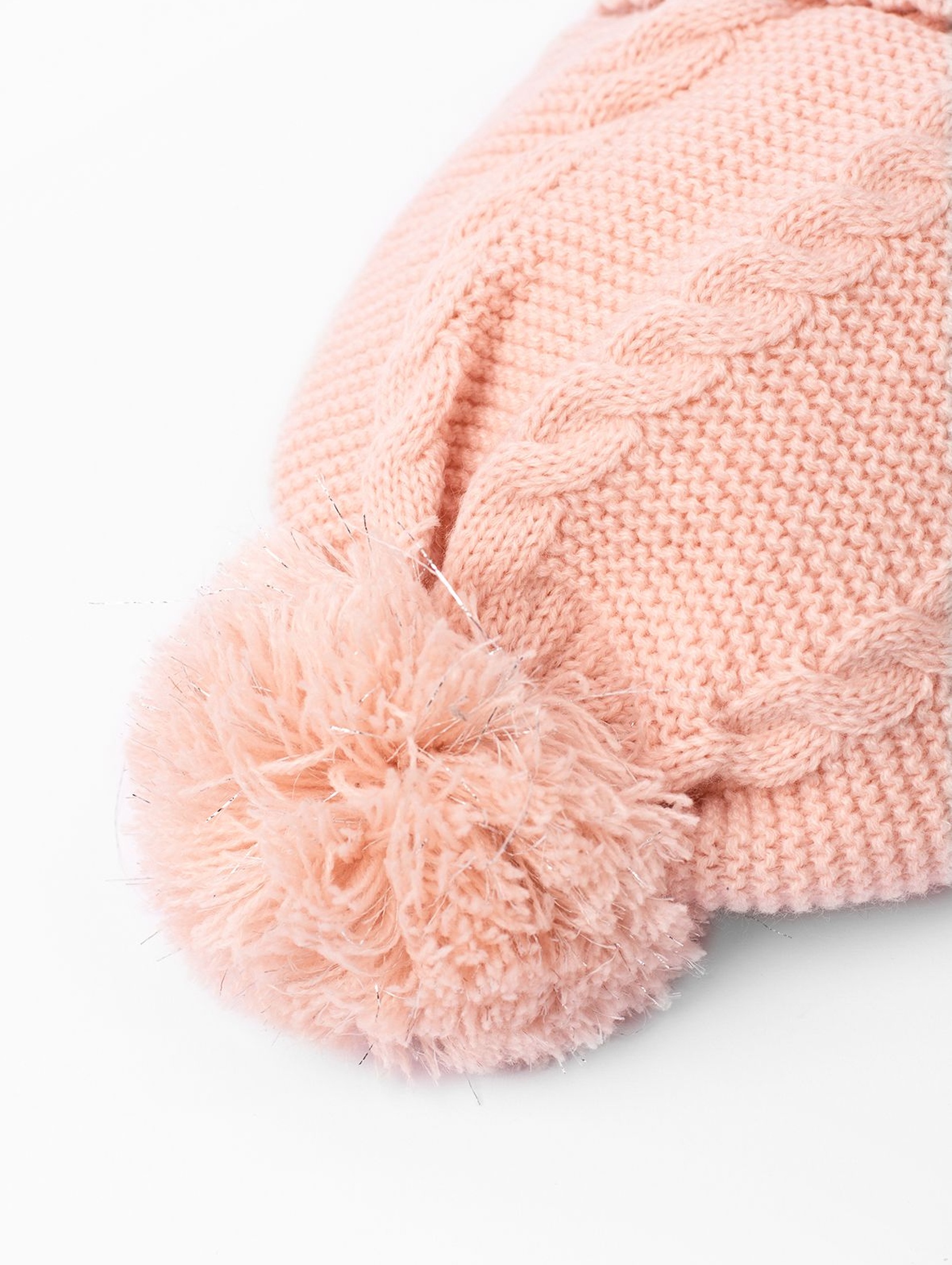 Czapka dla niemowlaka- różowa wiązana pod szyją