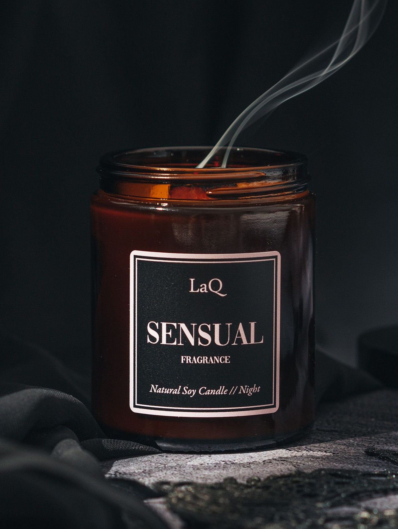 Świeca zapachowa Sensual Night-180ml
