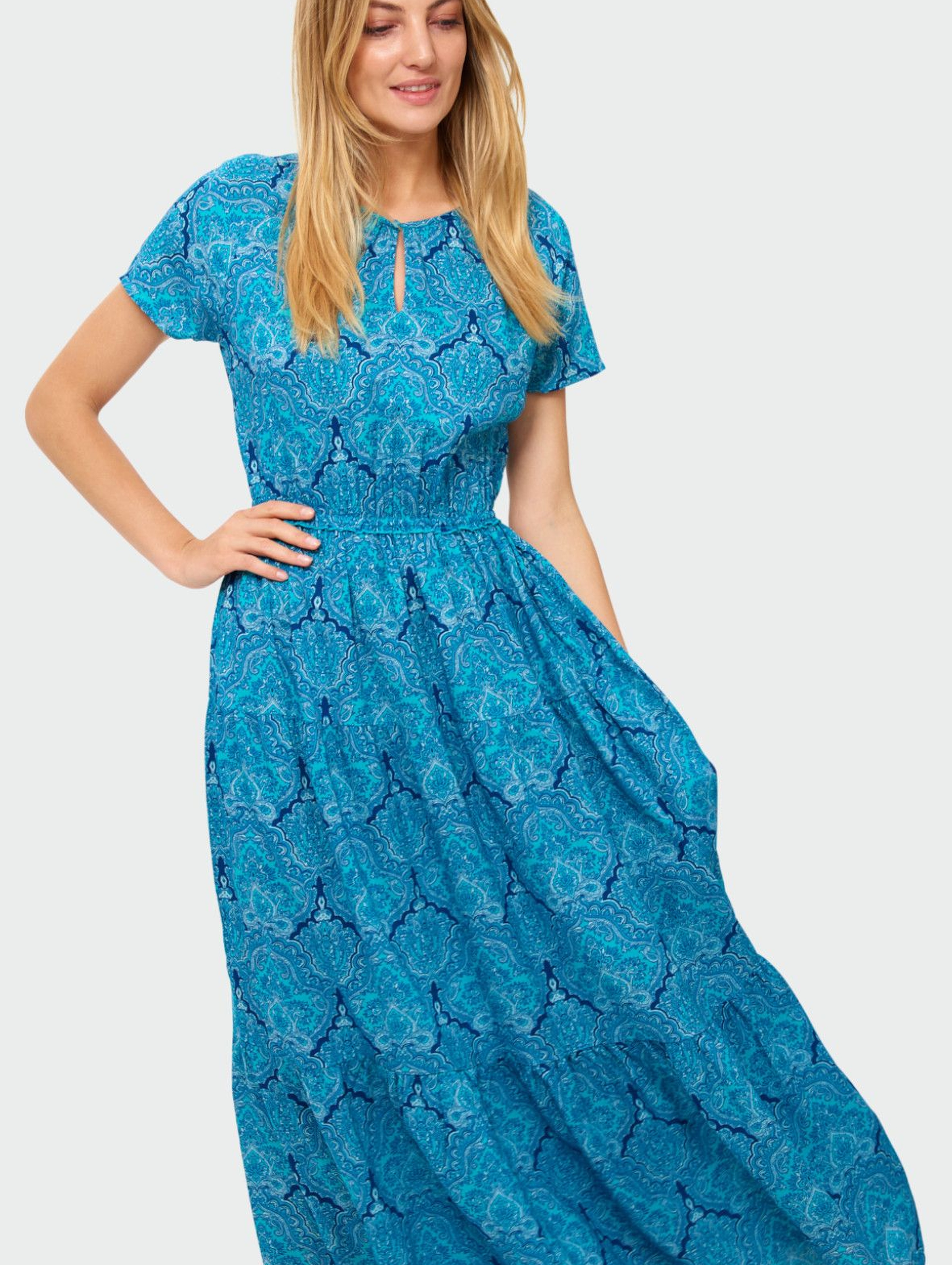 Wiskozowa długa sukienka z nadrukiem - niebieska
