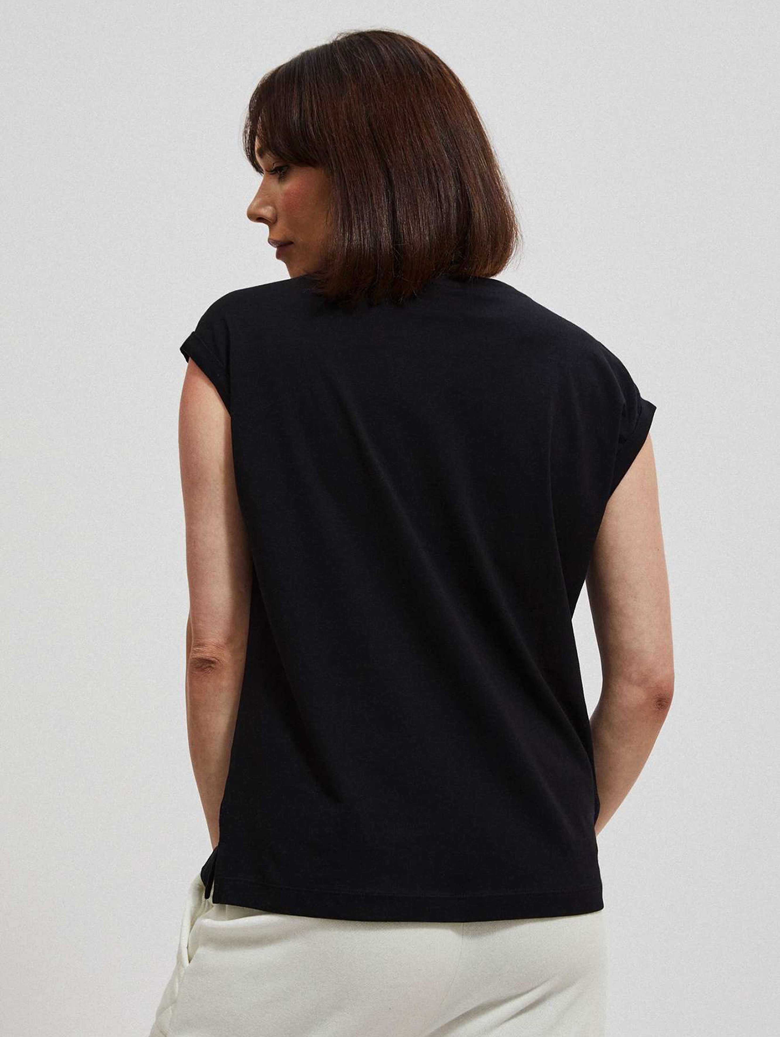 Czarna bawełniana bluzka damska z krótkim rękawem
