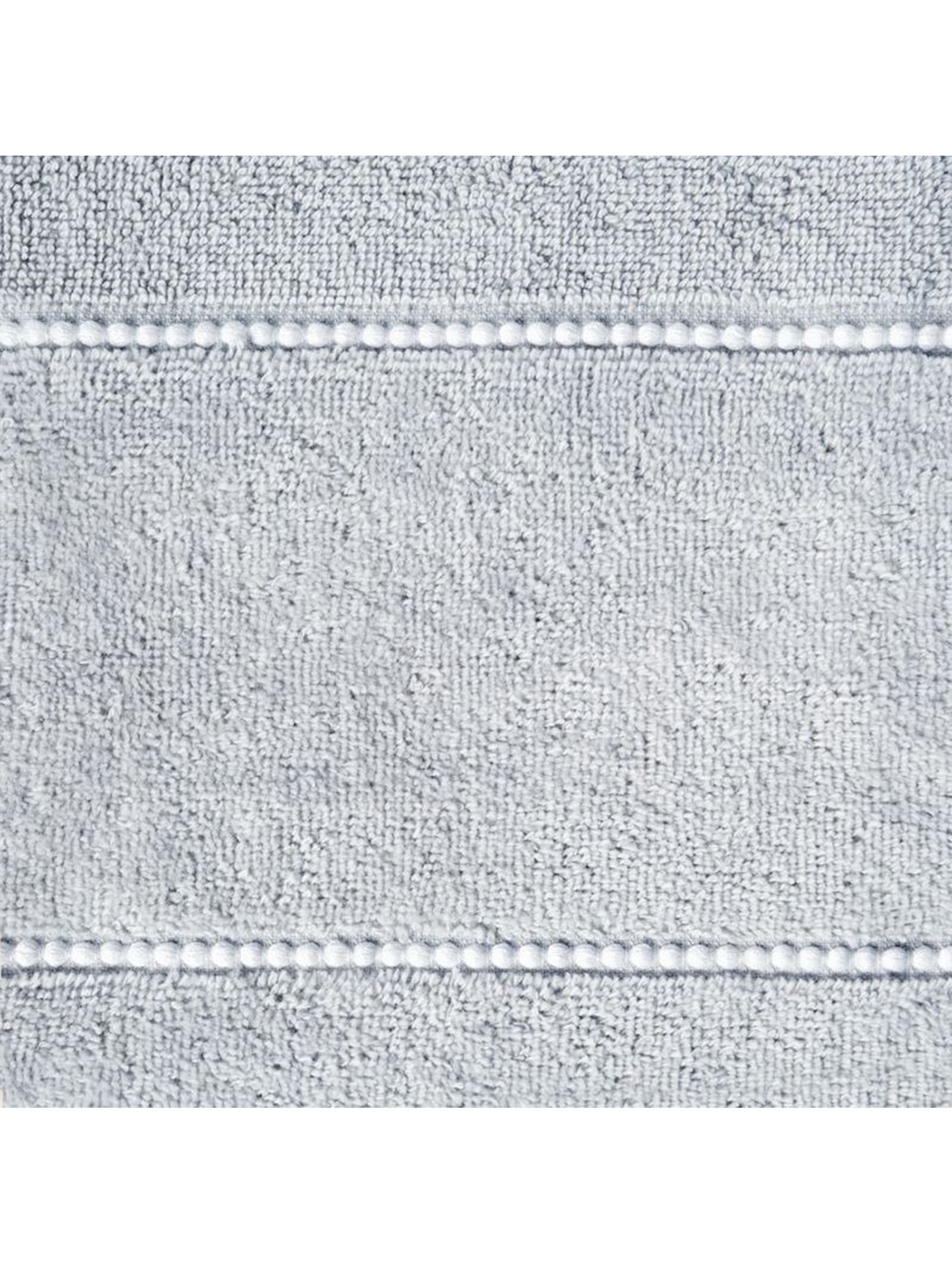 Ręcznik Mari 70 x 140 cm srebrny