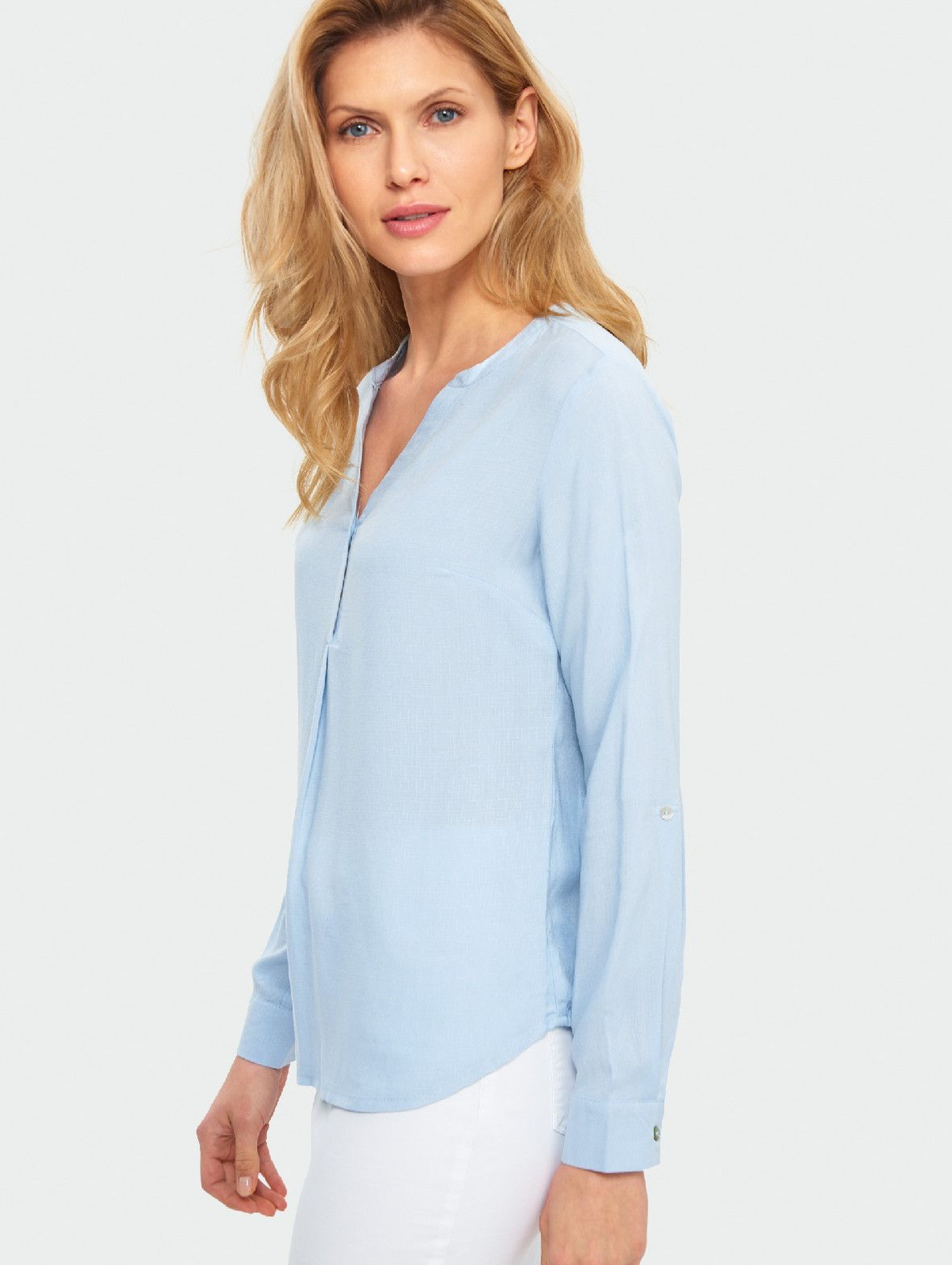 Bluzka damska koszulowa z długim rękawem-niebieska