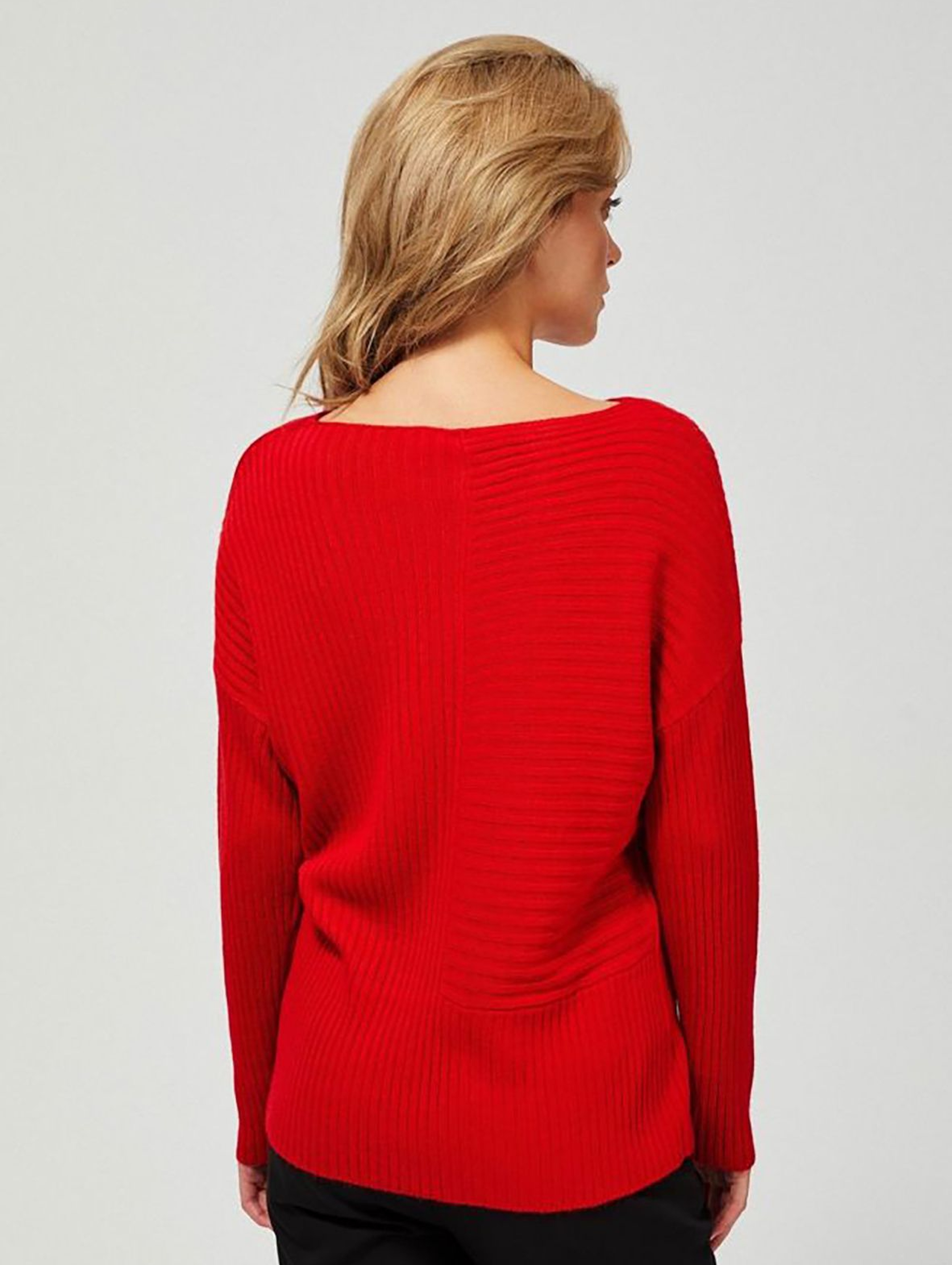 Sweter damski w prążki - czerwony