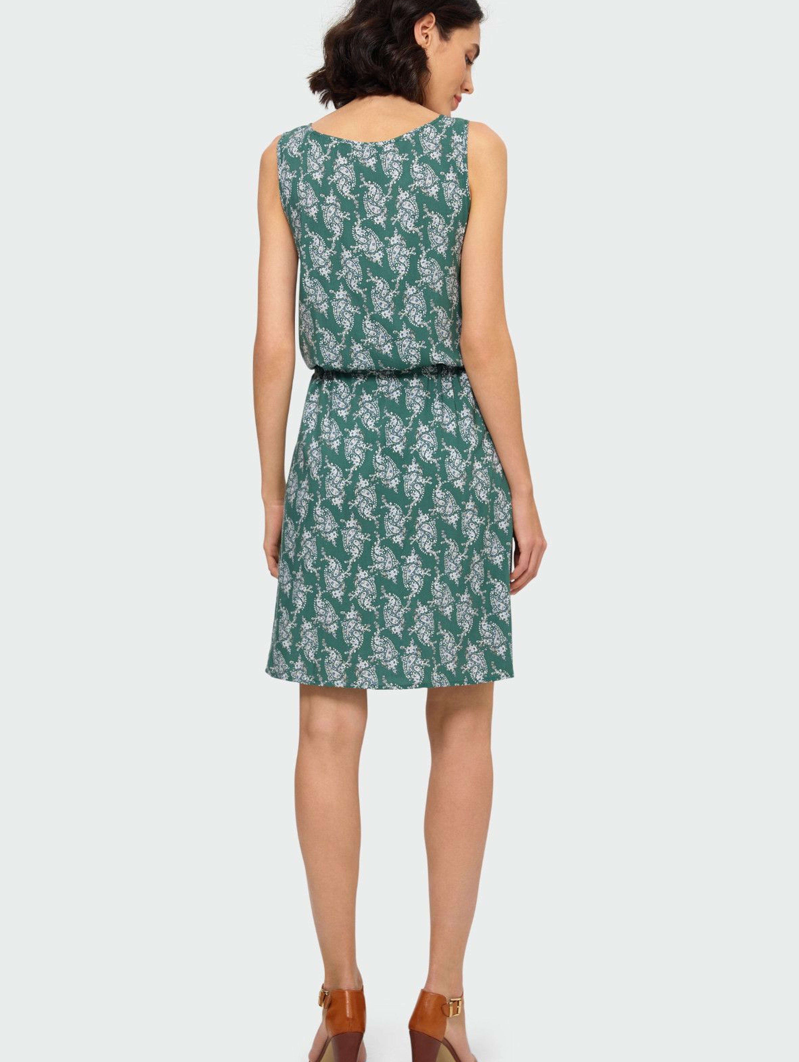 Wiskozowa sukienka z roślinnym nadrukiem zielona