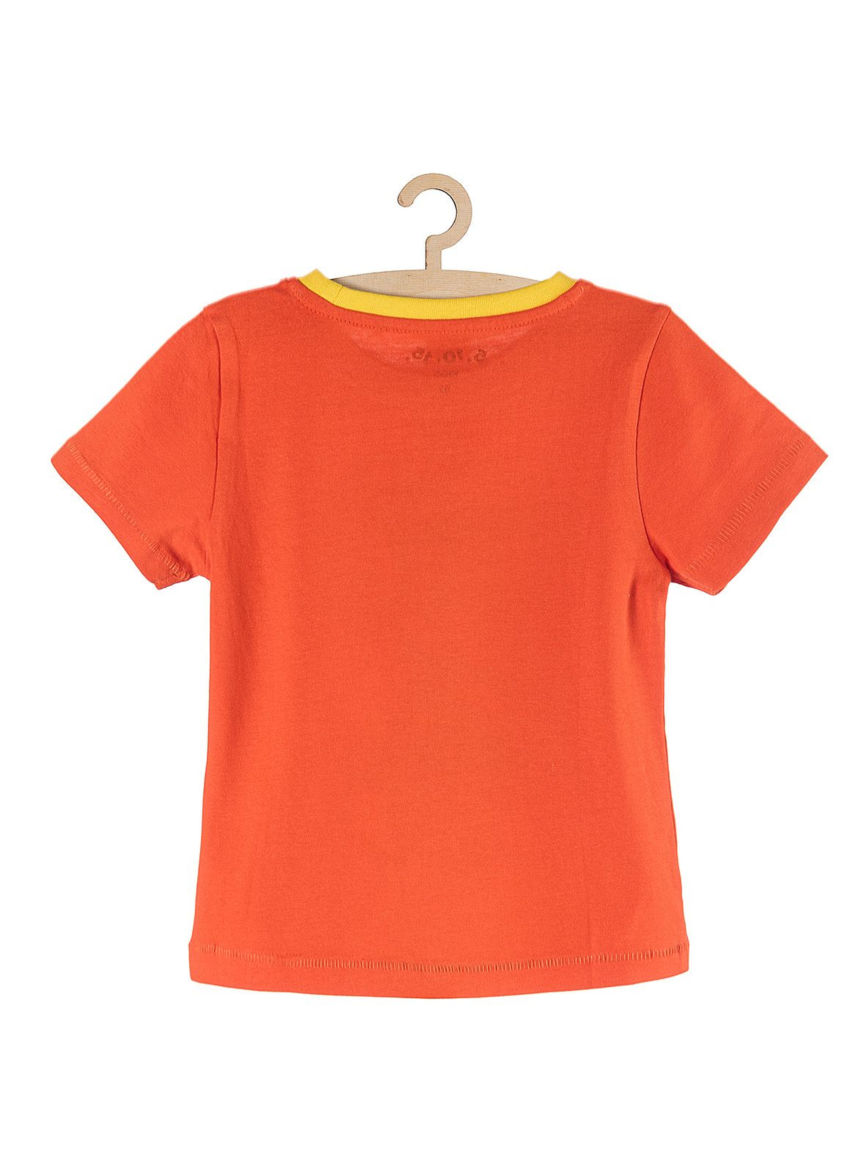 Koszulka chłopięca bawełniana pomarańczowa z kolorowymi nadrukami