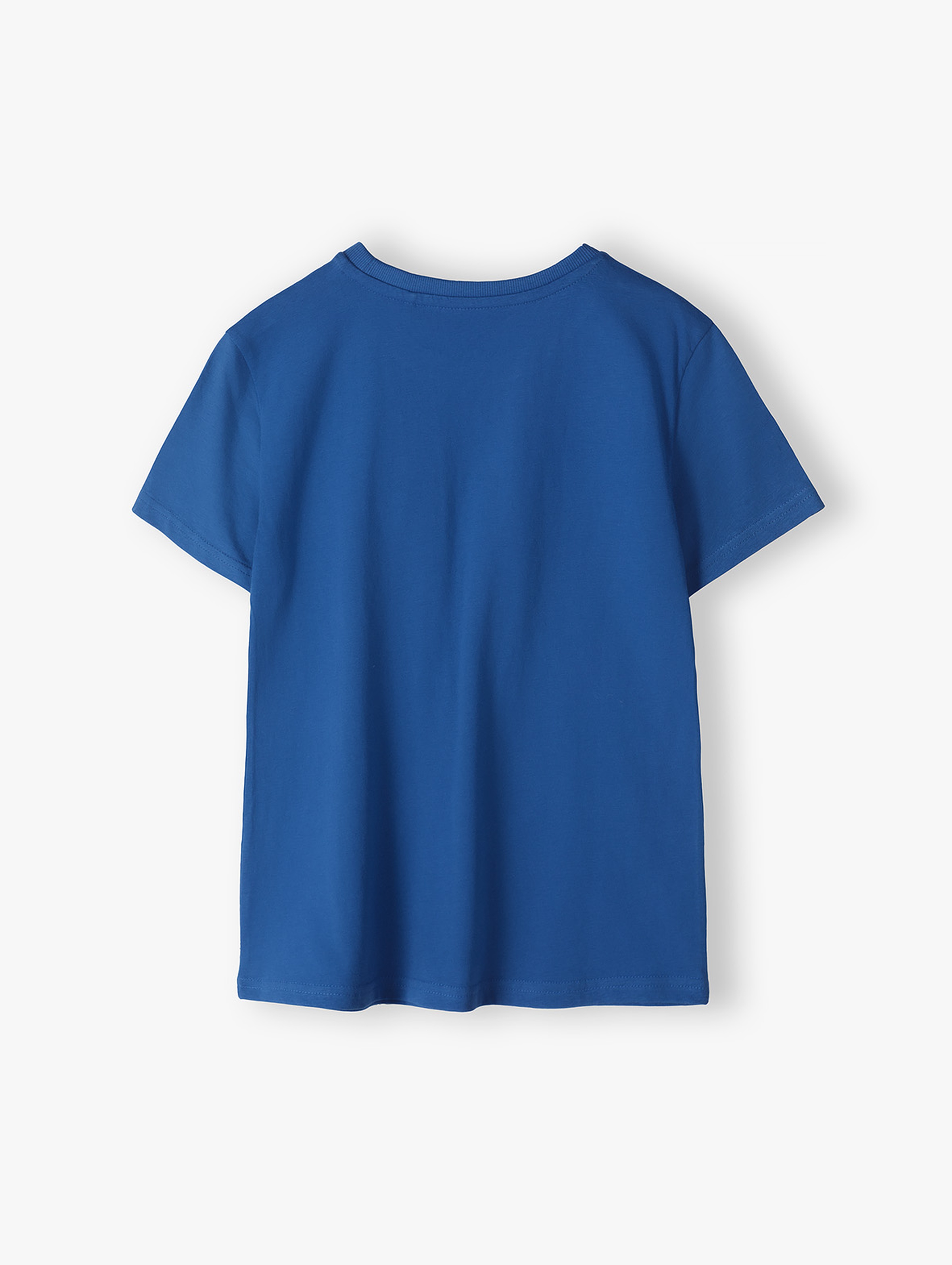 T-shirt bawełniany chłopięcy z nadrukiem auta- niebieski