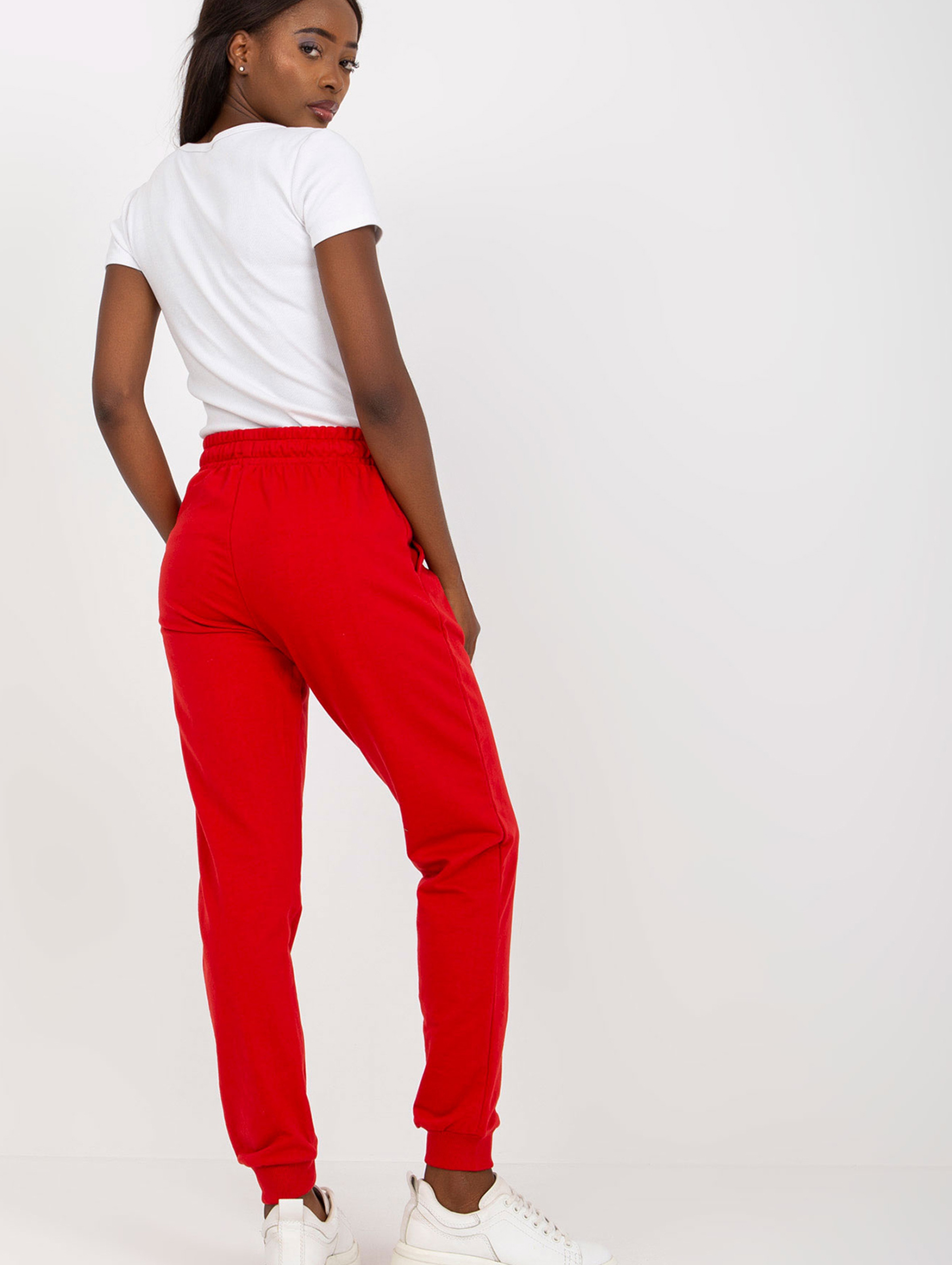 Czerwone dresowe spodnie basic jogger