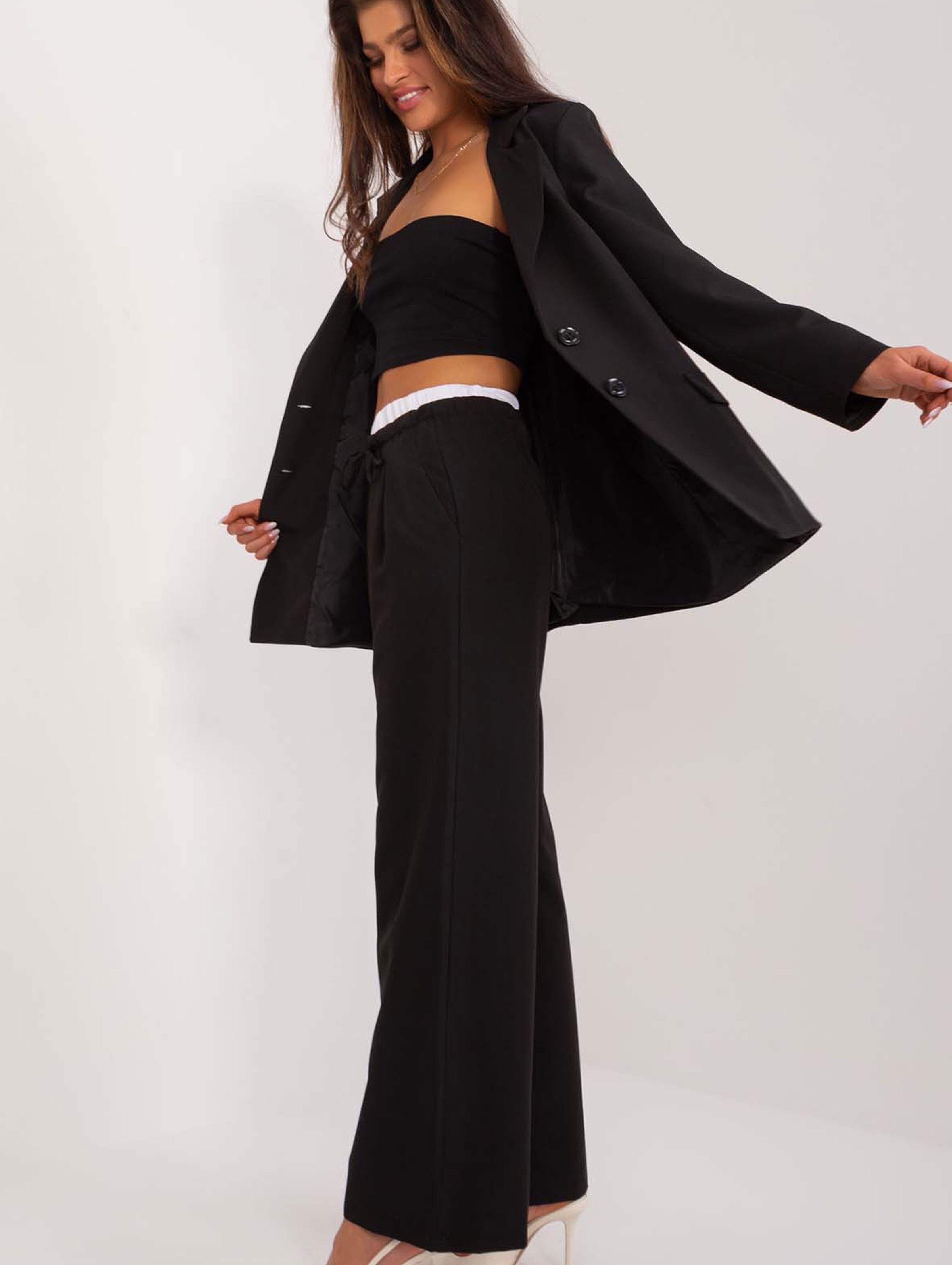 Eleganckie spodnie z podwójną talią czarne