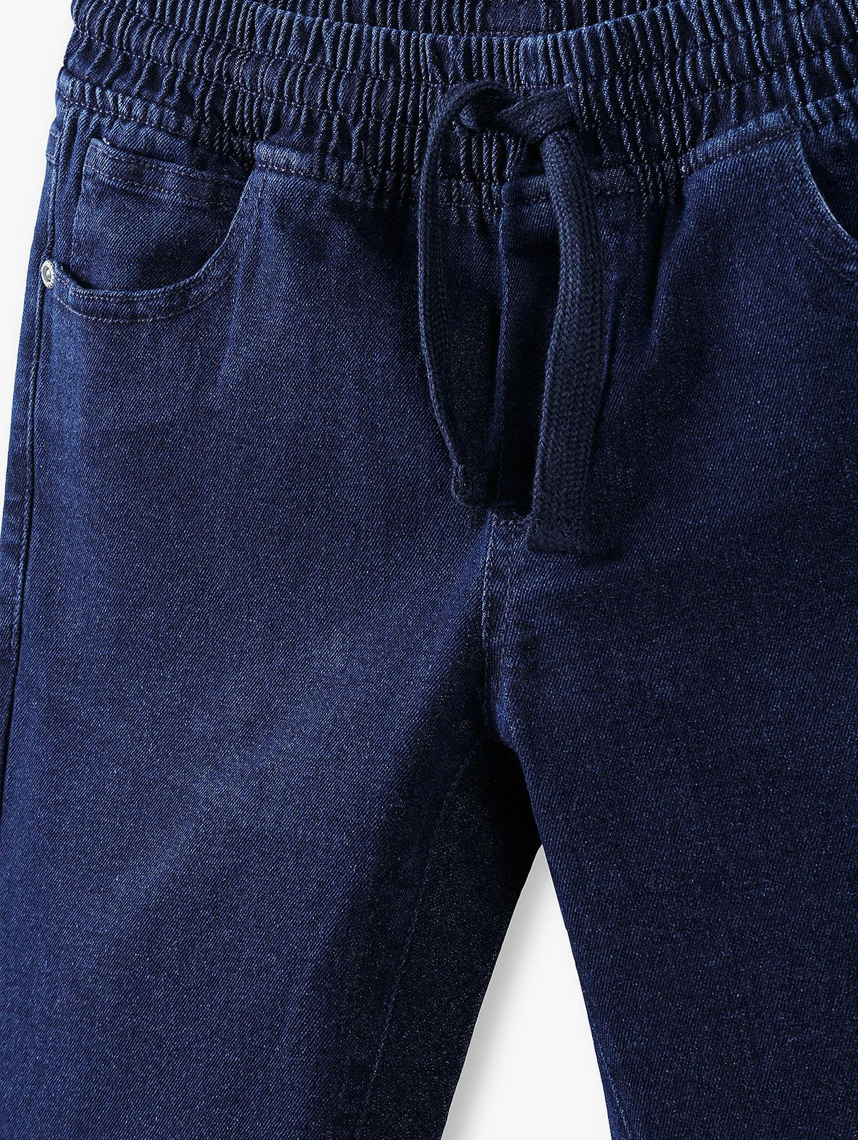Spodnie chłopięce jeansowe
