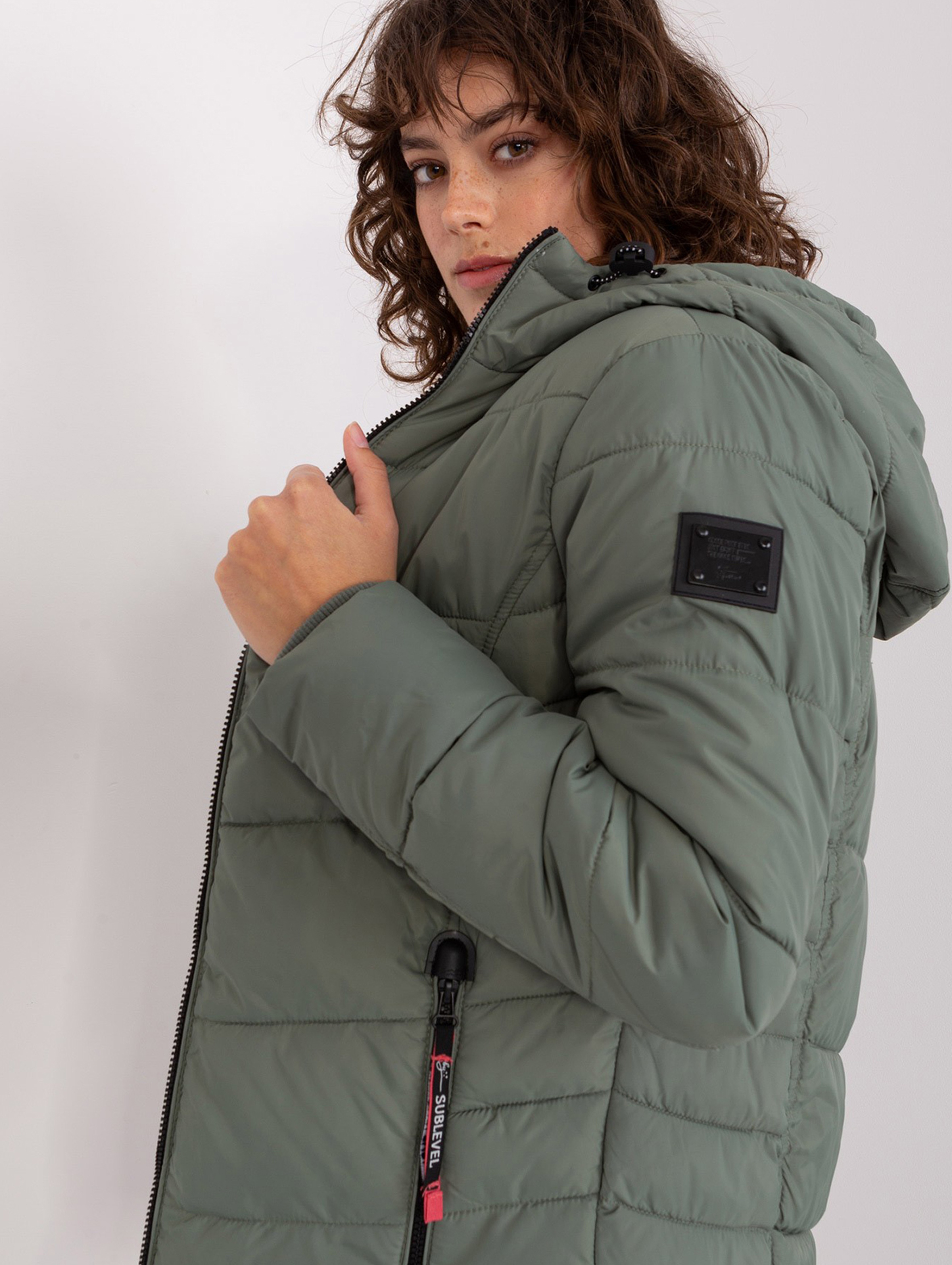 Khaki pikowana kurtka zimowa z kapturem SUBLEVEL