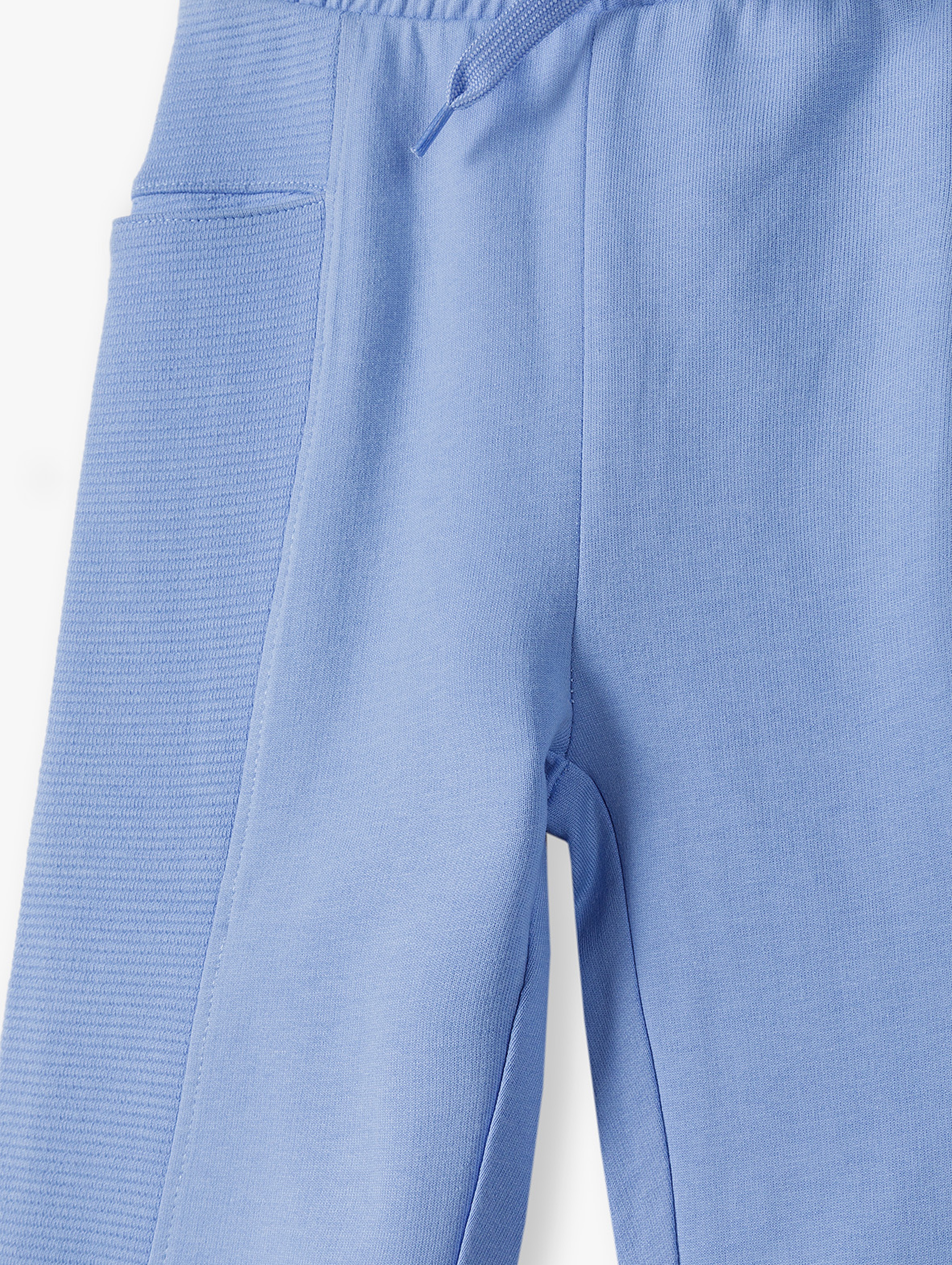 Niebieskie spodnie dresowe dla chłopca - 5.10.15.