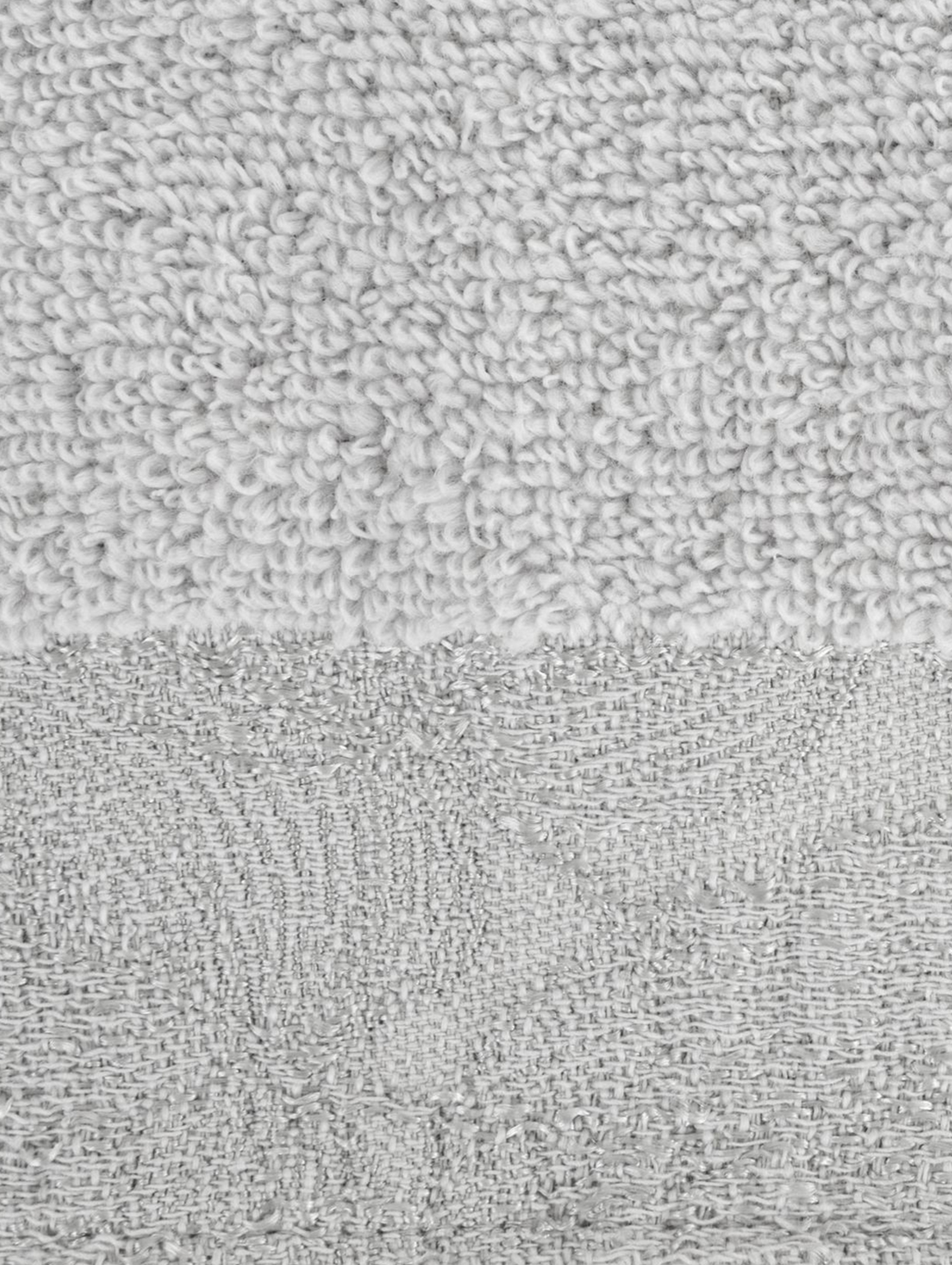Ręcznik Agis 70x140 cm - jasnoszary