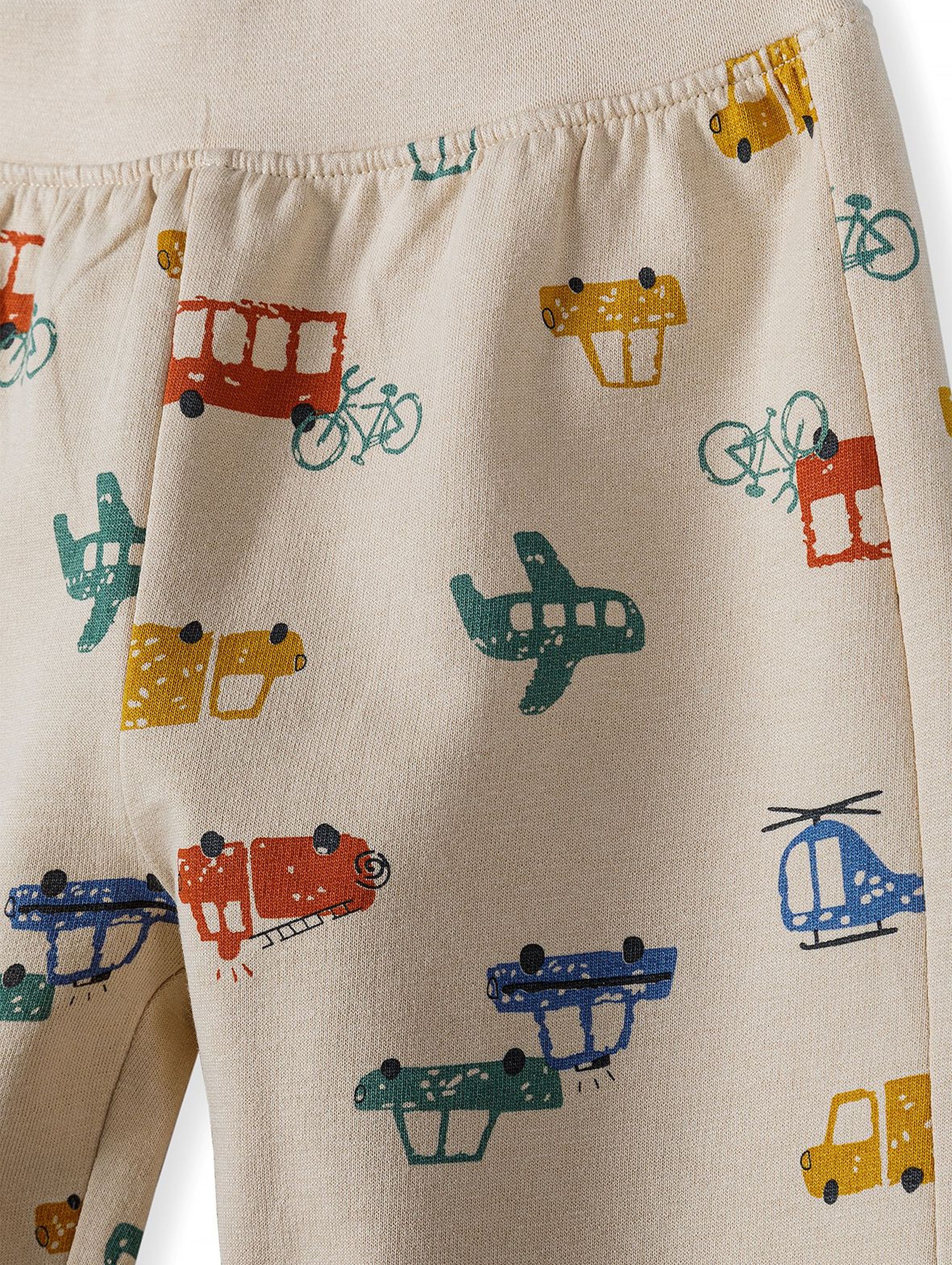 Bawełniane spodnie niemowlęce w autka