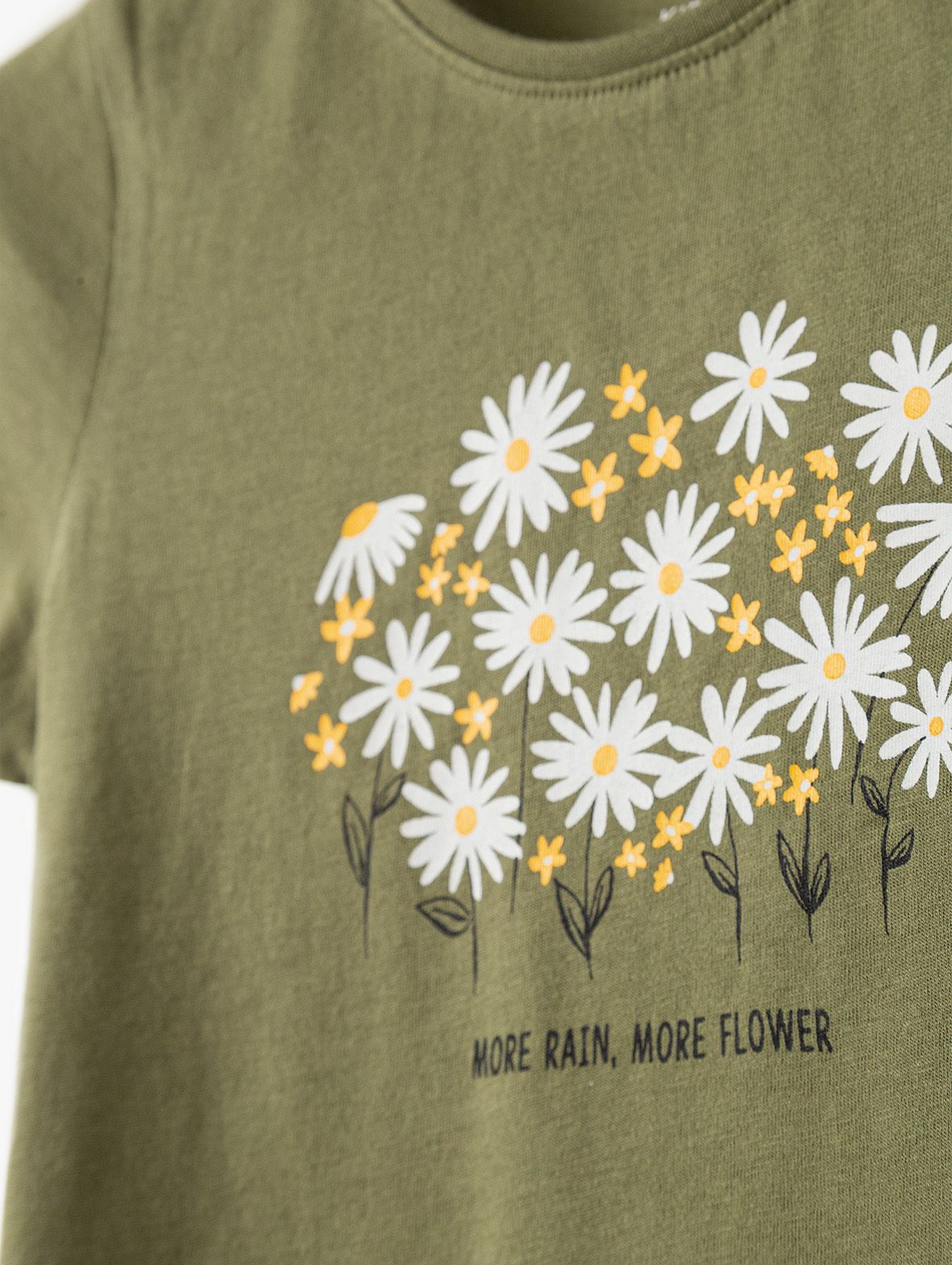 Bawełniany t-shirt dla dziewczynki - khaki z kwiatkami