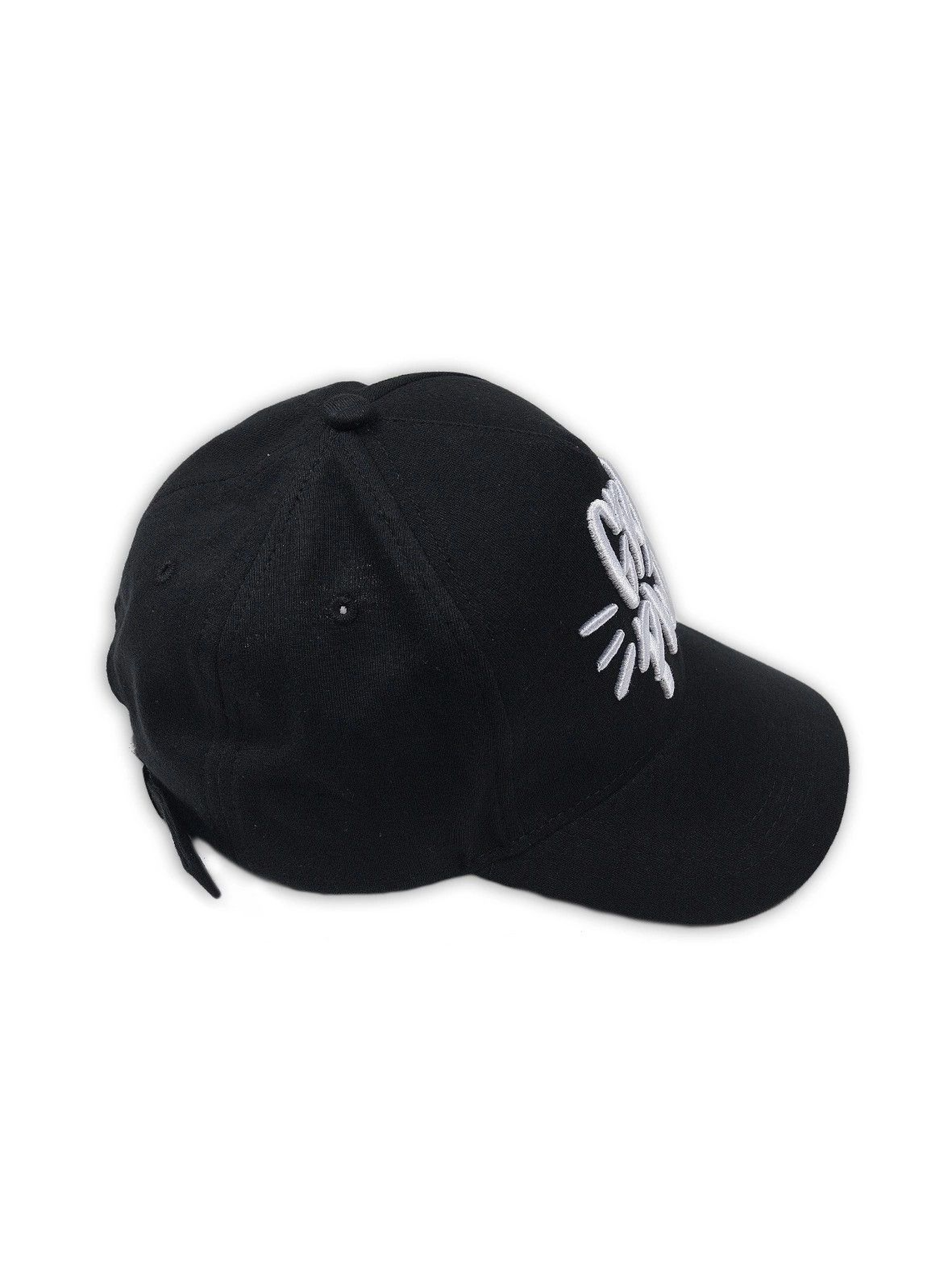 Czarna czapka z daszkiem z napisem Grl Pwr
