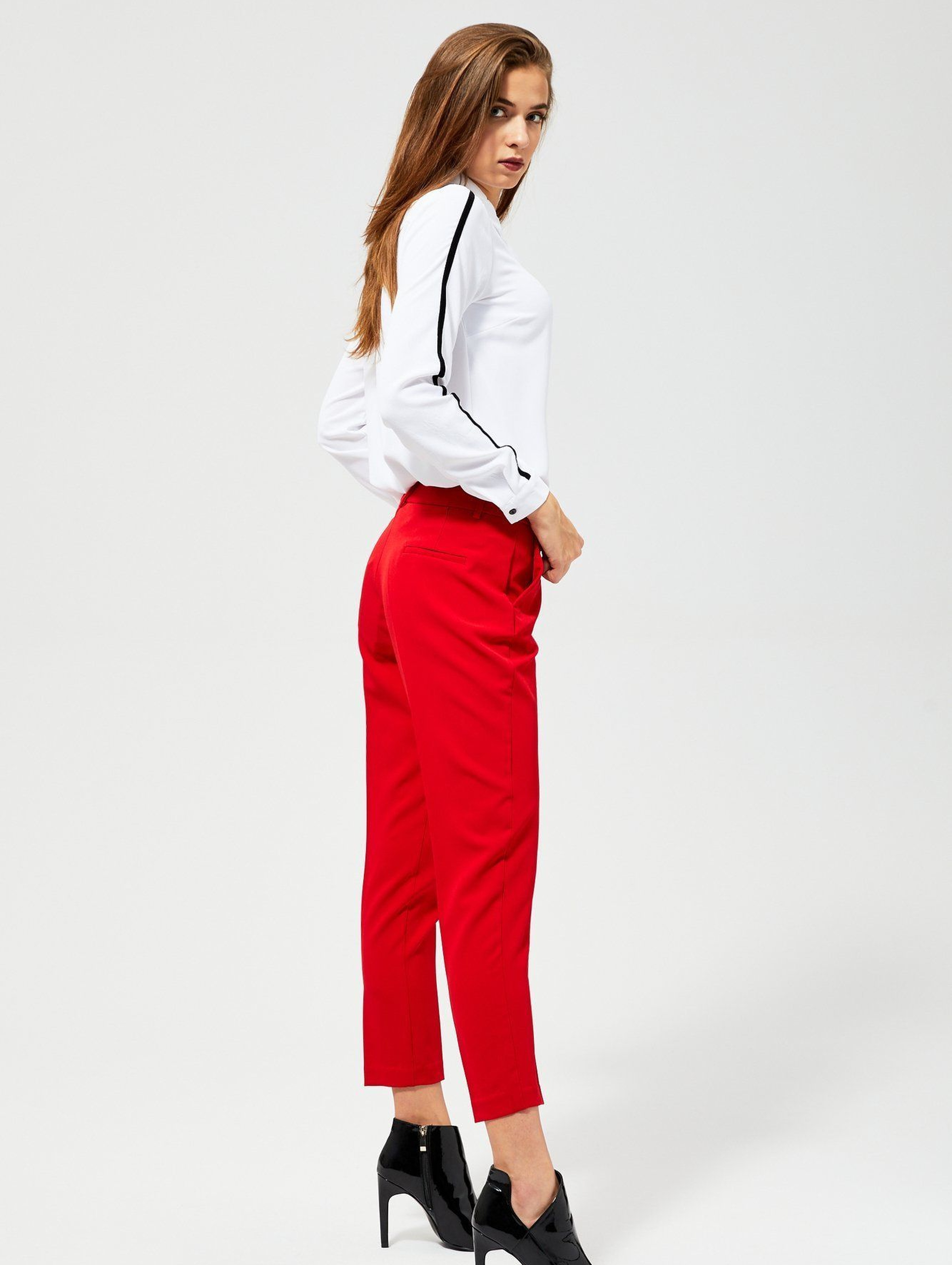 Spodnie damskie - czerwone w kant